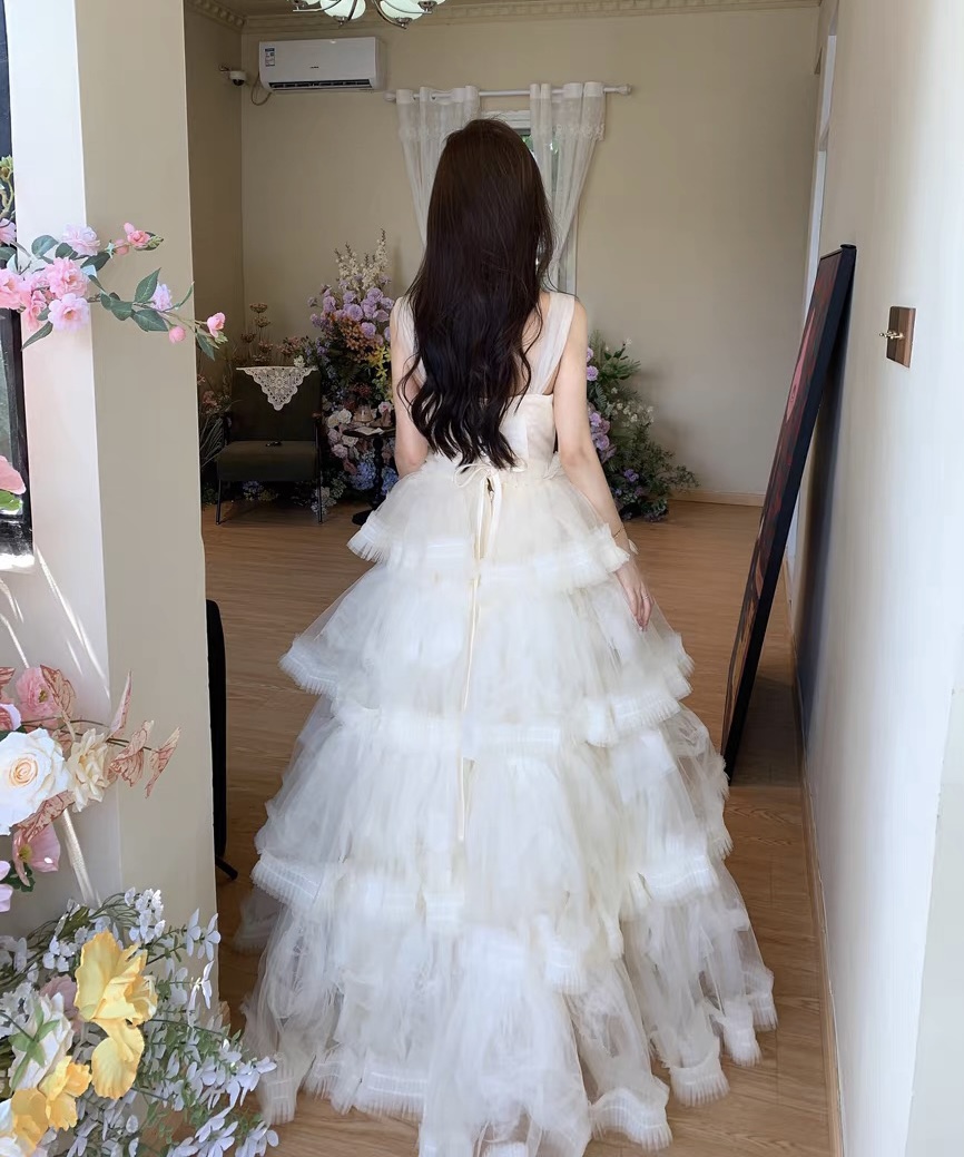 Princess tiered dress X MeunNa Market