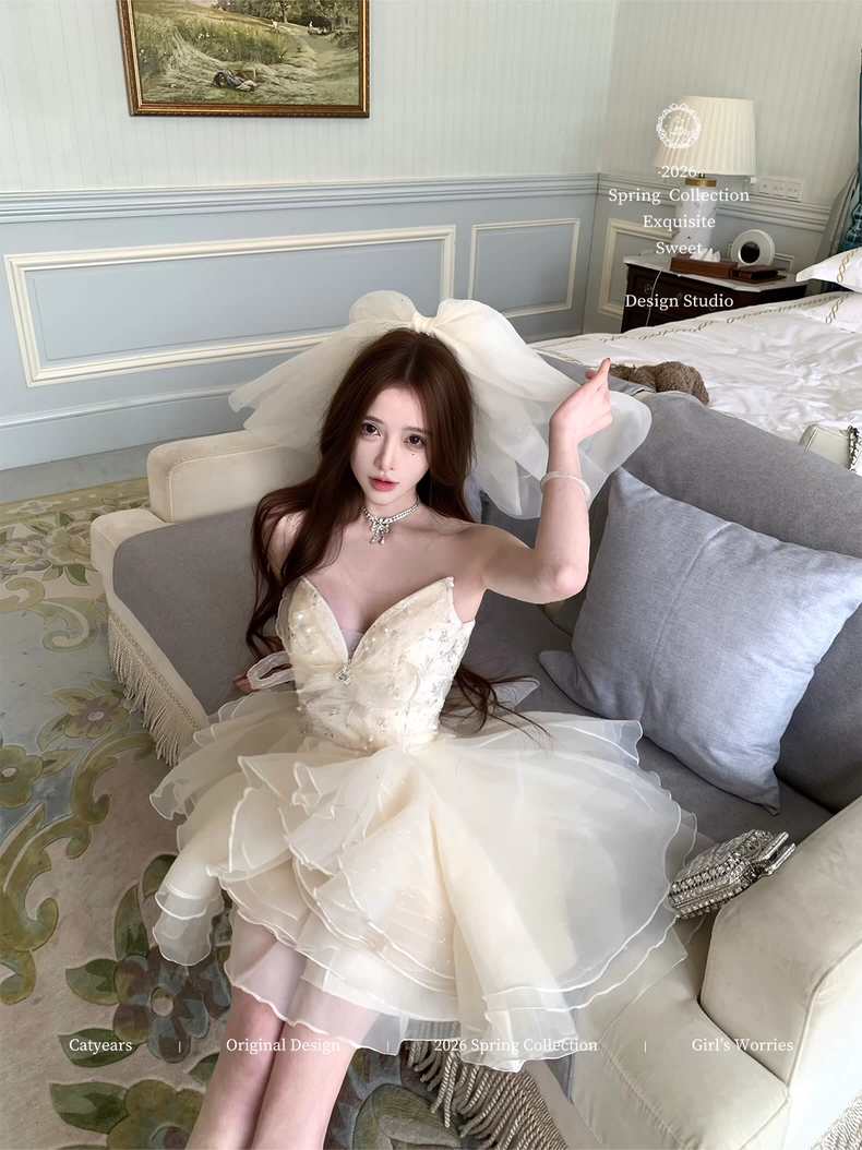 ( Pre Order ) A Moment of Happiness by Catyears