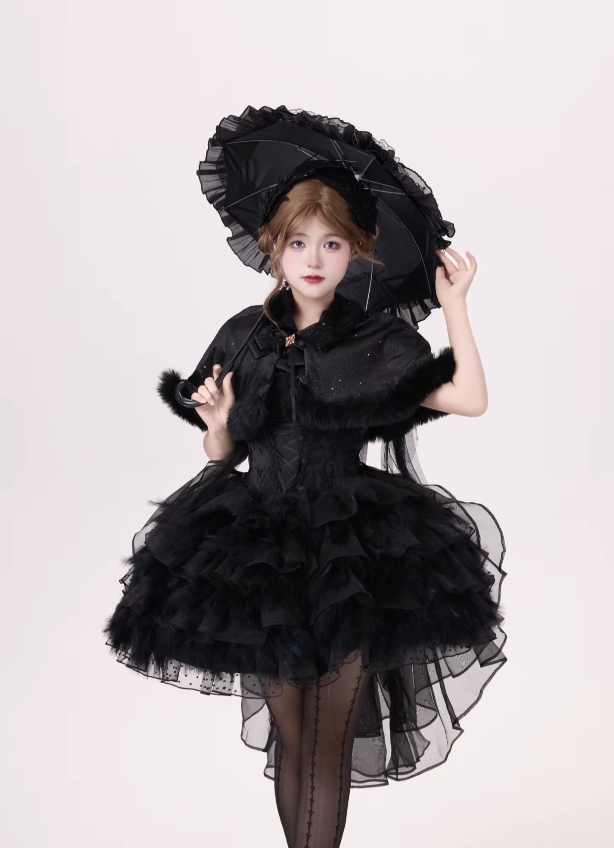( Pre Order) Swan Dream X Alice Wonderland