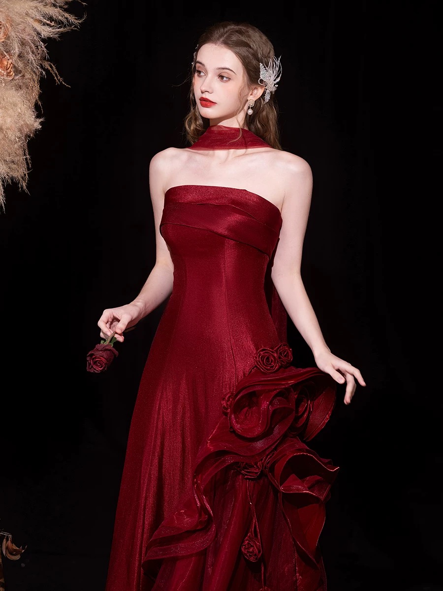Red evening gown for party R4030