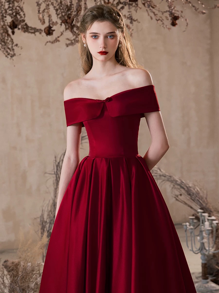 Red evening gown for party R4070