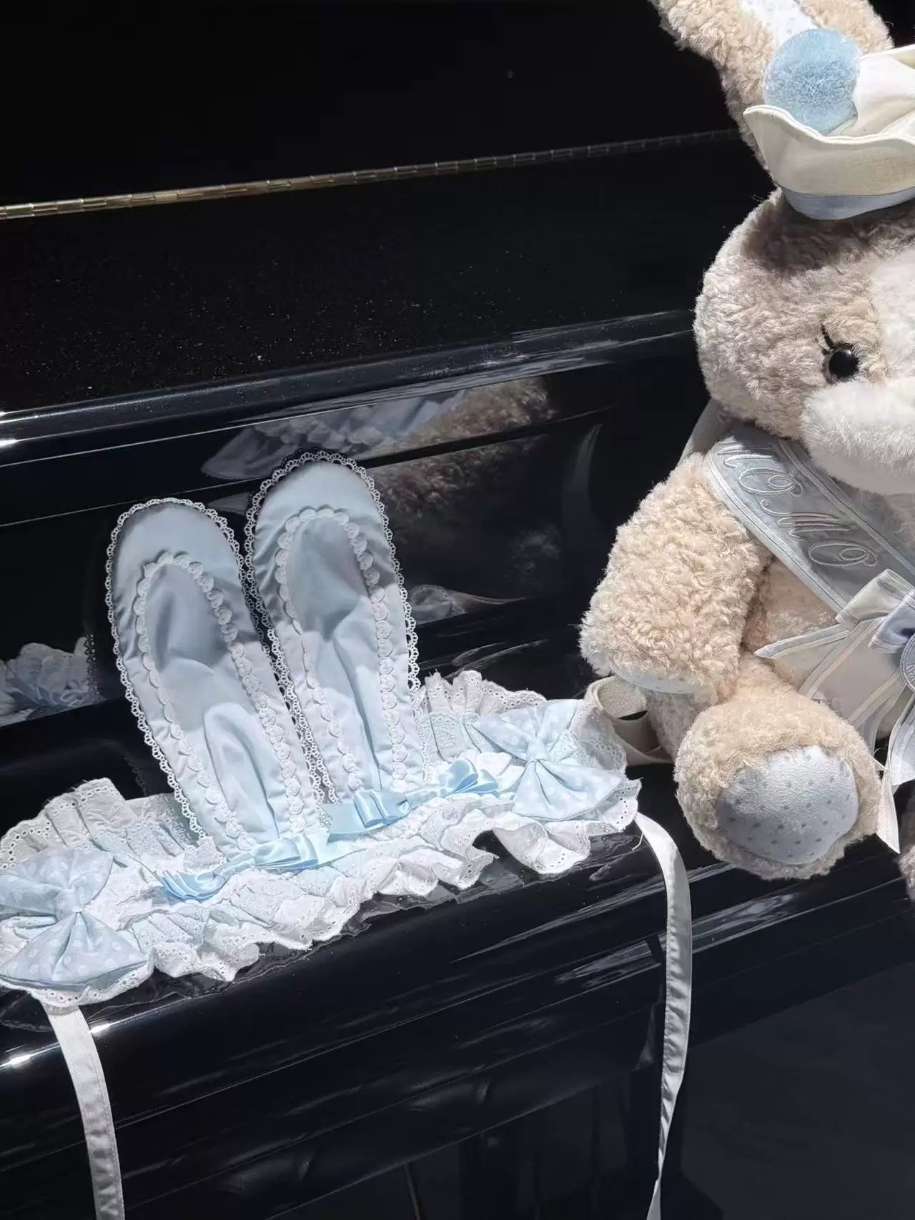 ( Stop Selling ) Rabbit Love  by DaLaoYang