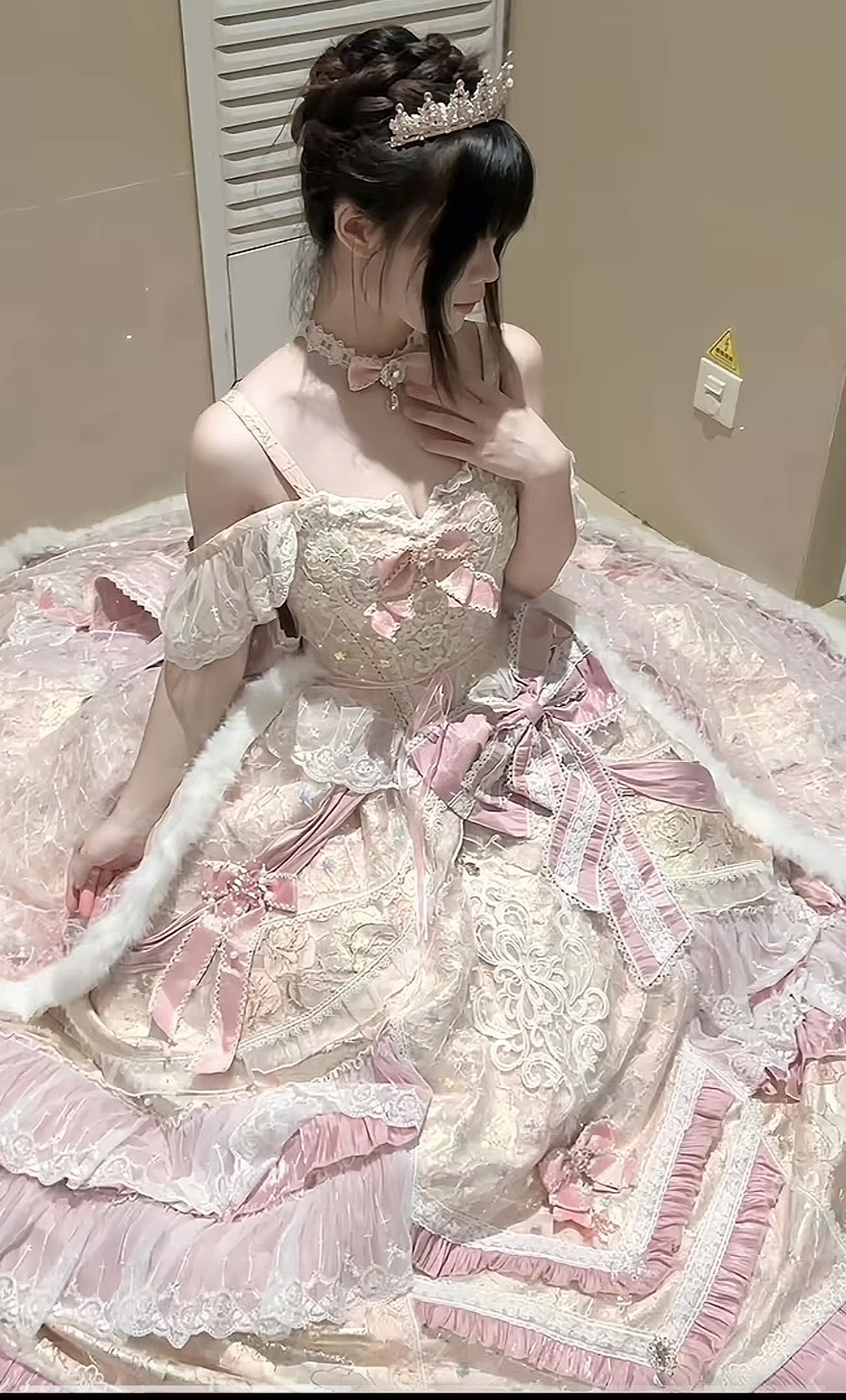 Step up to the snow wedding by Meow in the snow