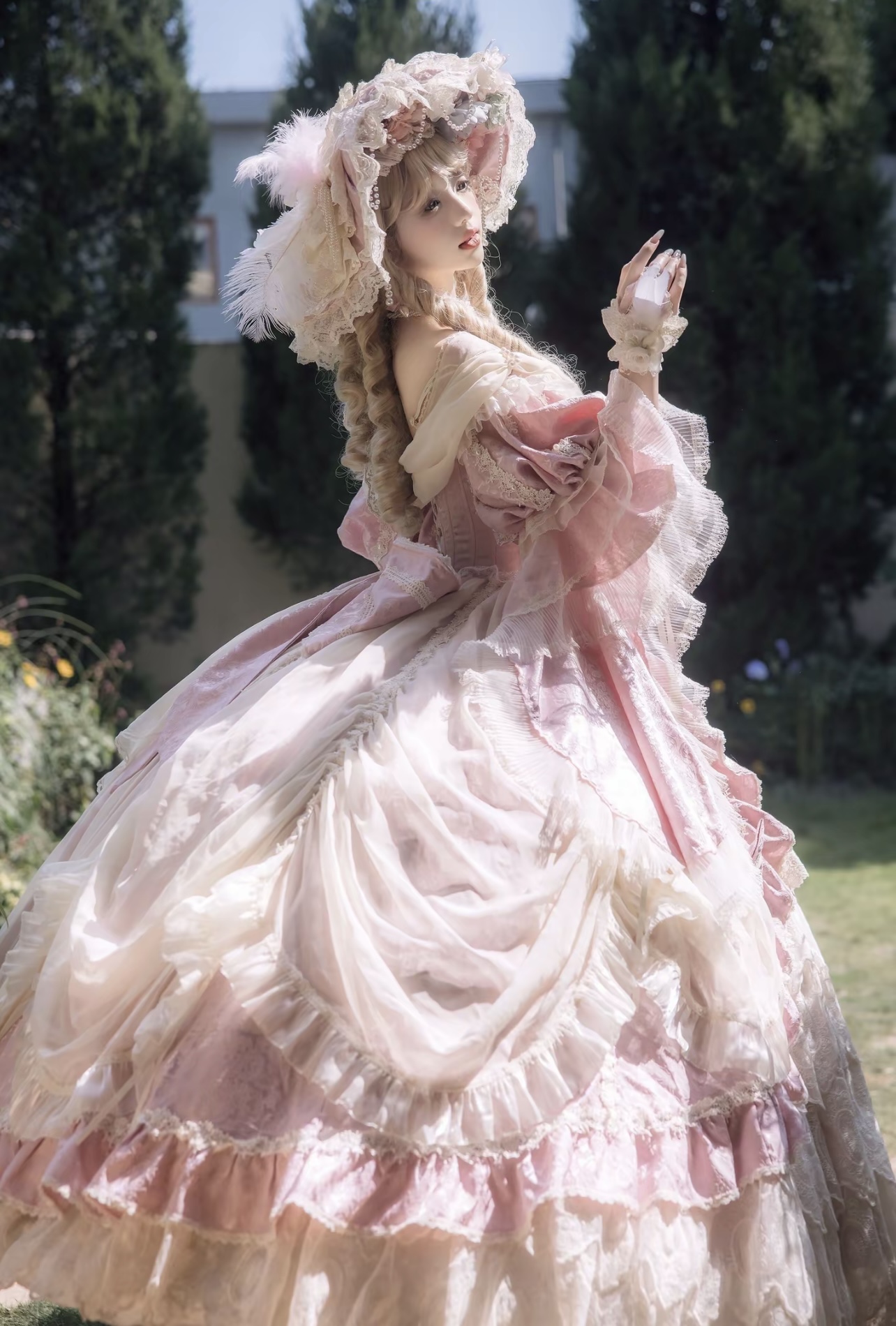 Catherine dress by Huaxia Miao Lolita