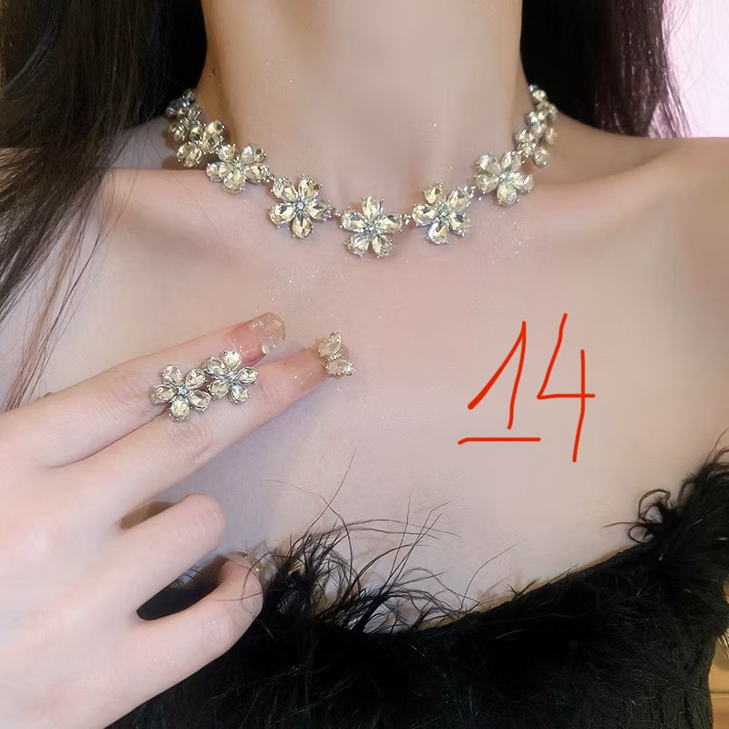 Alloy accessories set includes necklace and earrings A16