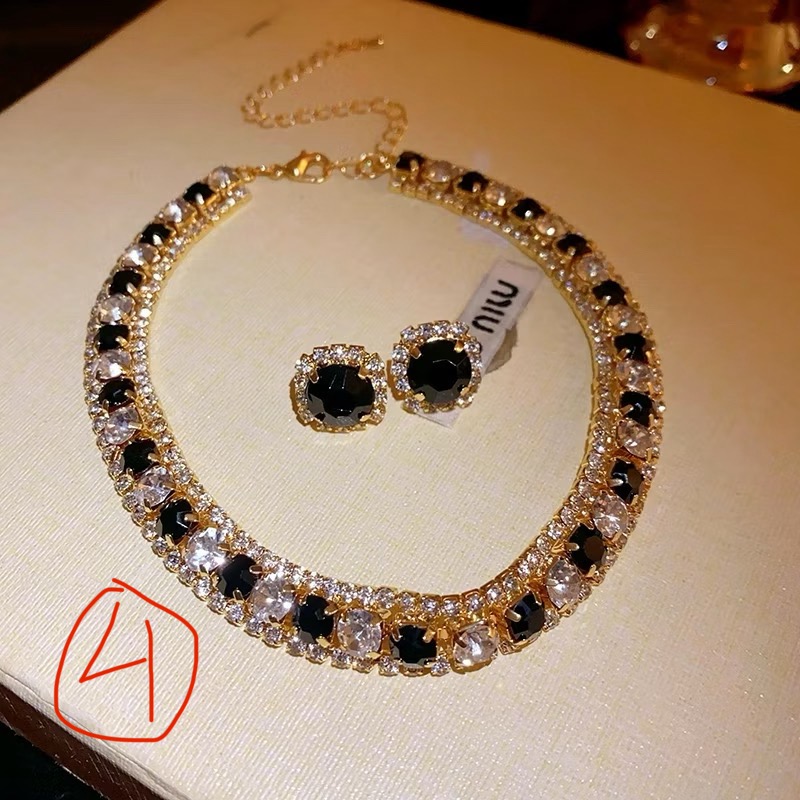 Alloy accessories set includes necklace and earrings A16