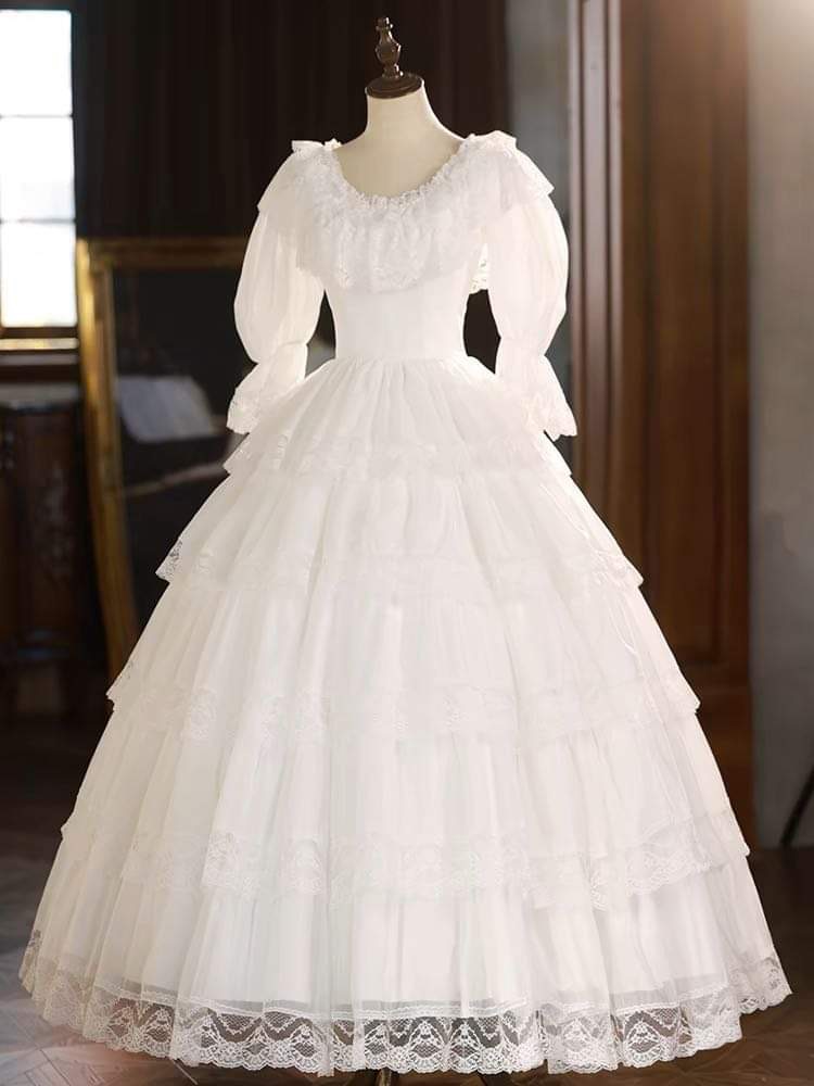 Classic wedding dress 6