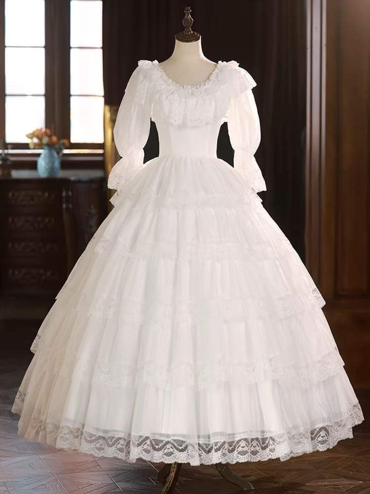 Classic wedding dress 6