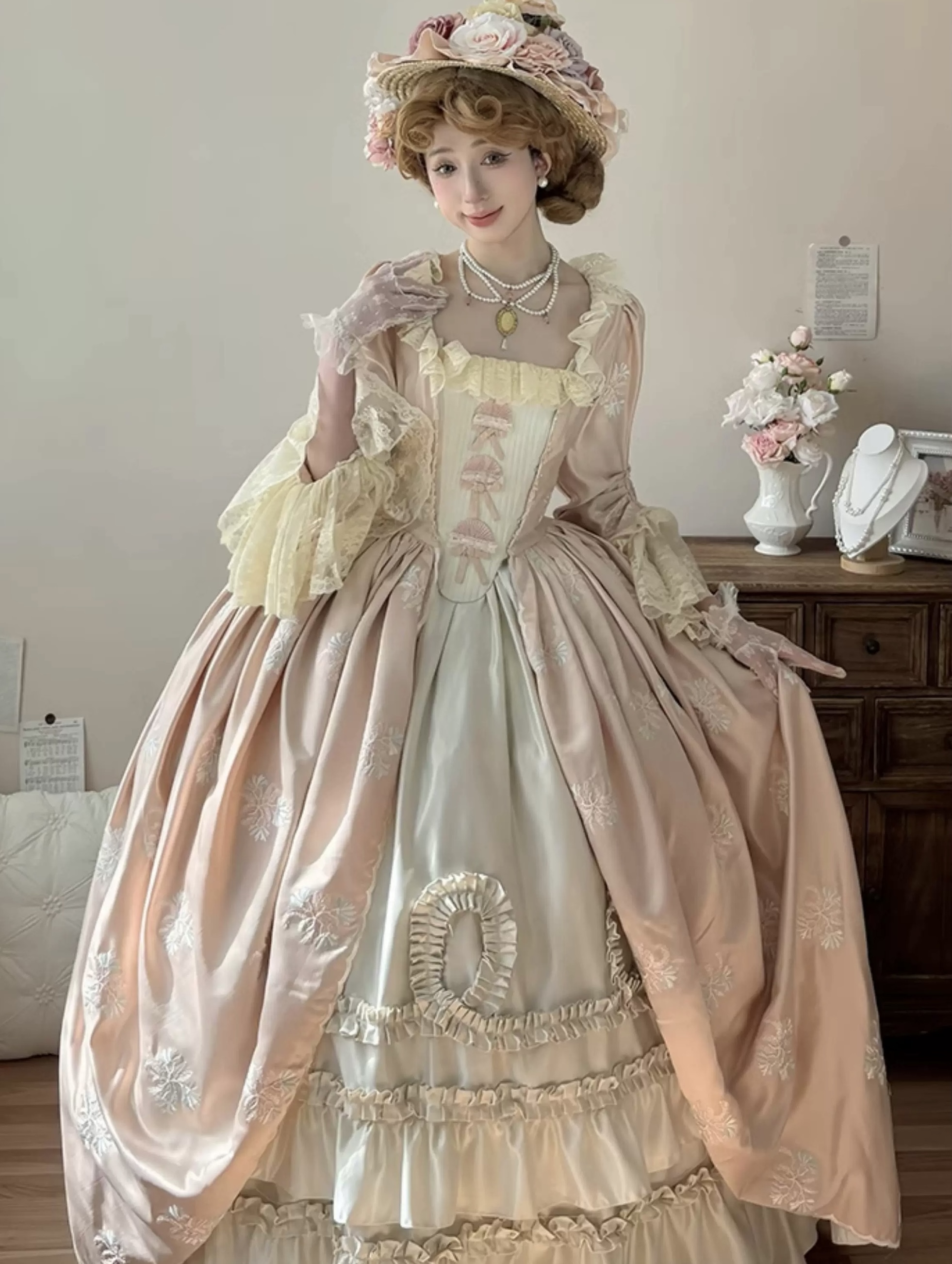 ( Pre Order ) Classic Rococo Embroidery Dress by Fú guāng vintage