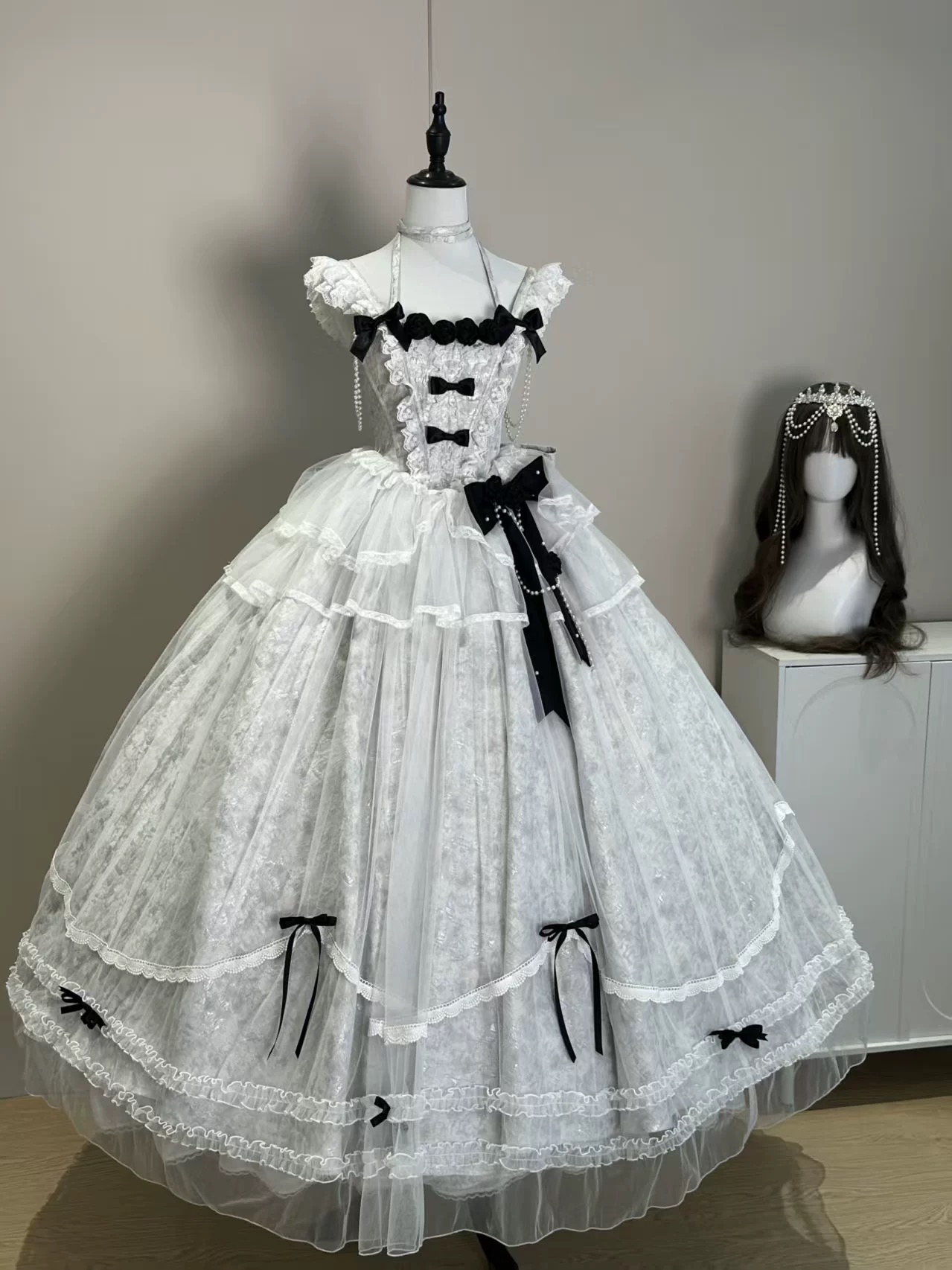 ( Stop Selling ) Moonlight Praise Dress by Alice in the Wonderland