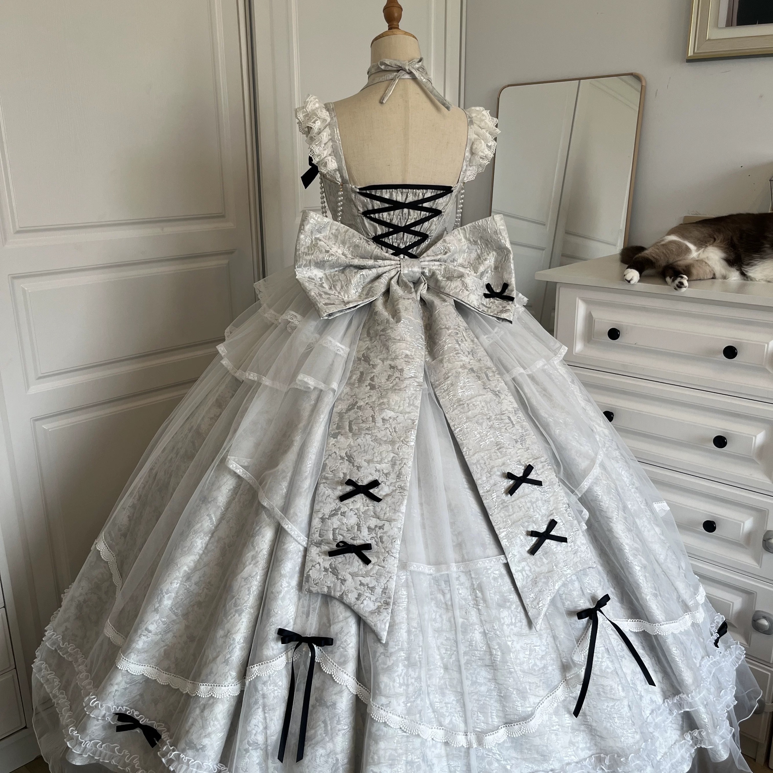 ( Stop Selling ) Moonlight Praise Dress by Alice in the Wonderland