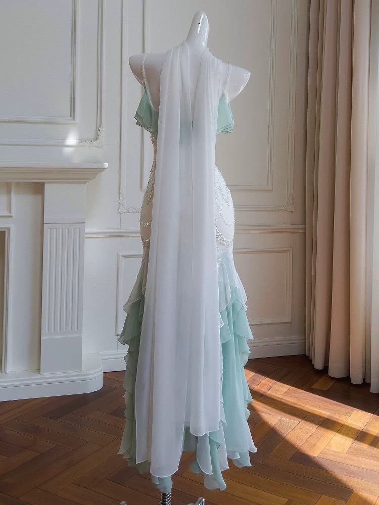 Luxurious fishtail dress LX300