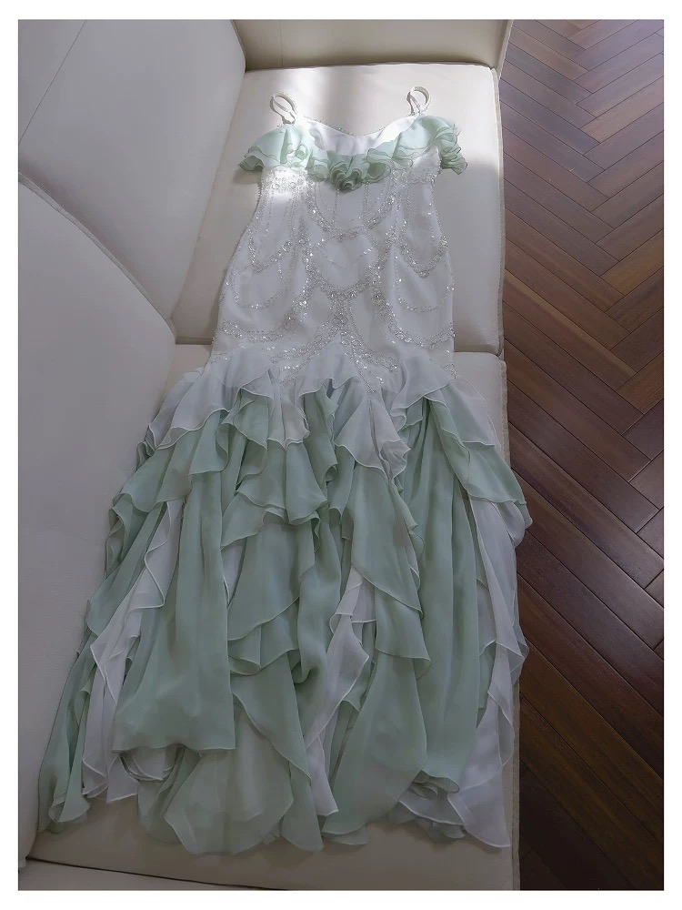 Luxurious fishtail dress LX300