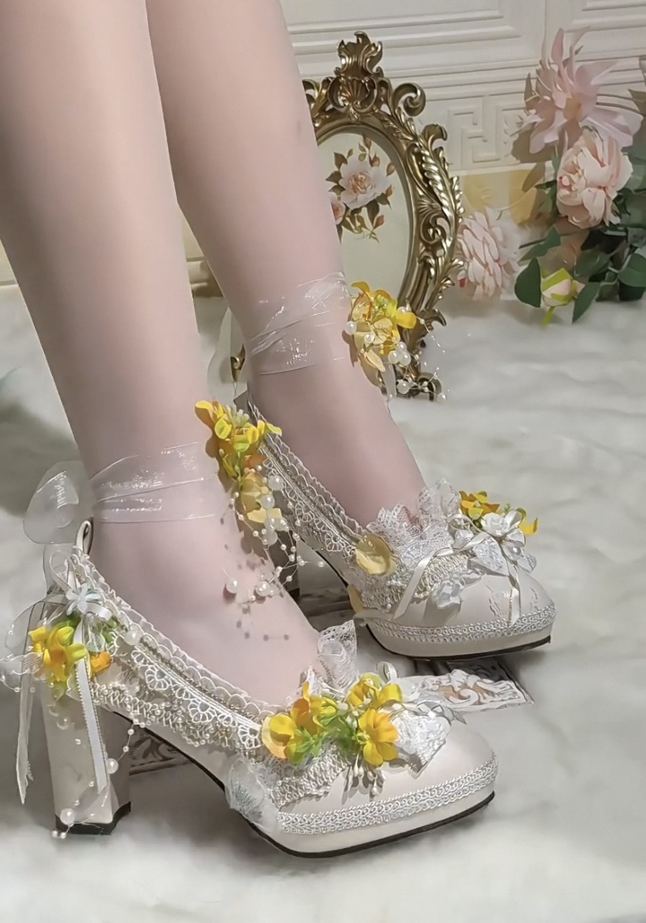 Rain Wisteria by Mirror Lolita