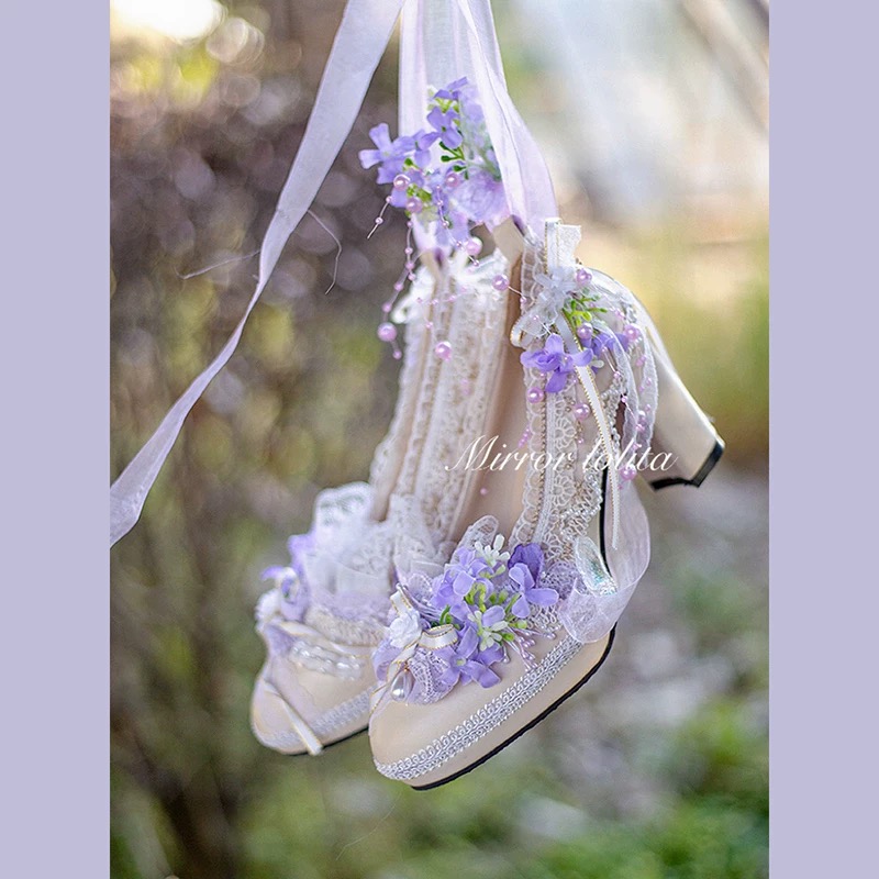 Rain Wisteria by Mirror Lolita
