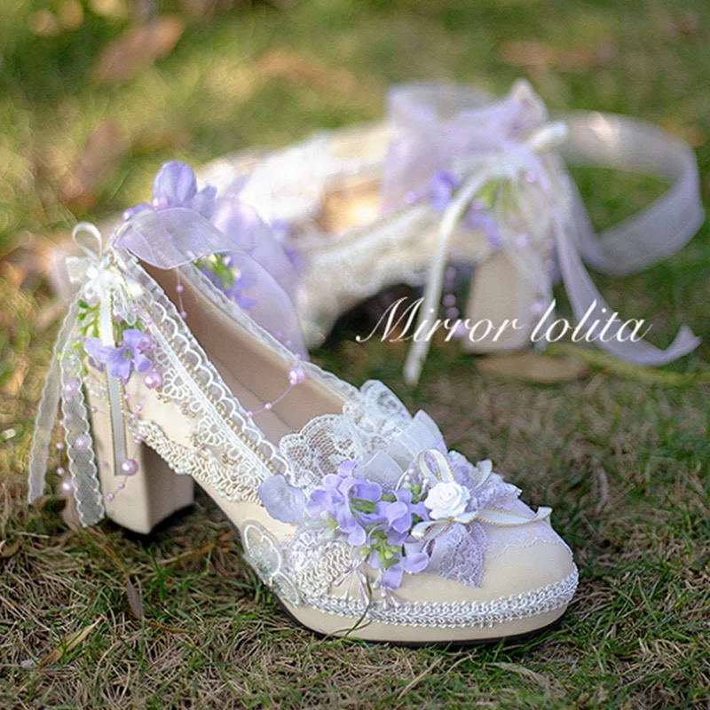Rain Wisteria by Mirror Lolita