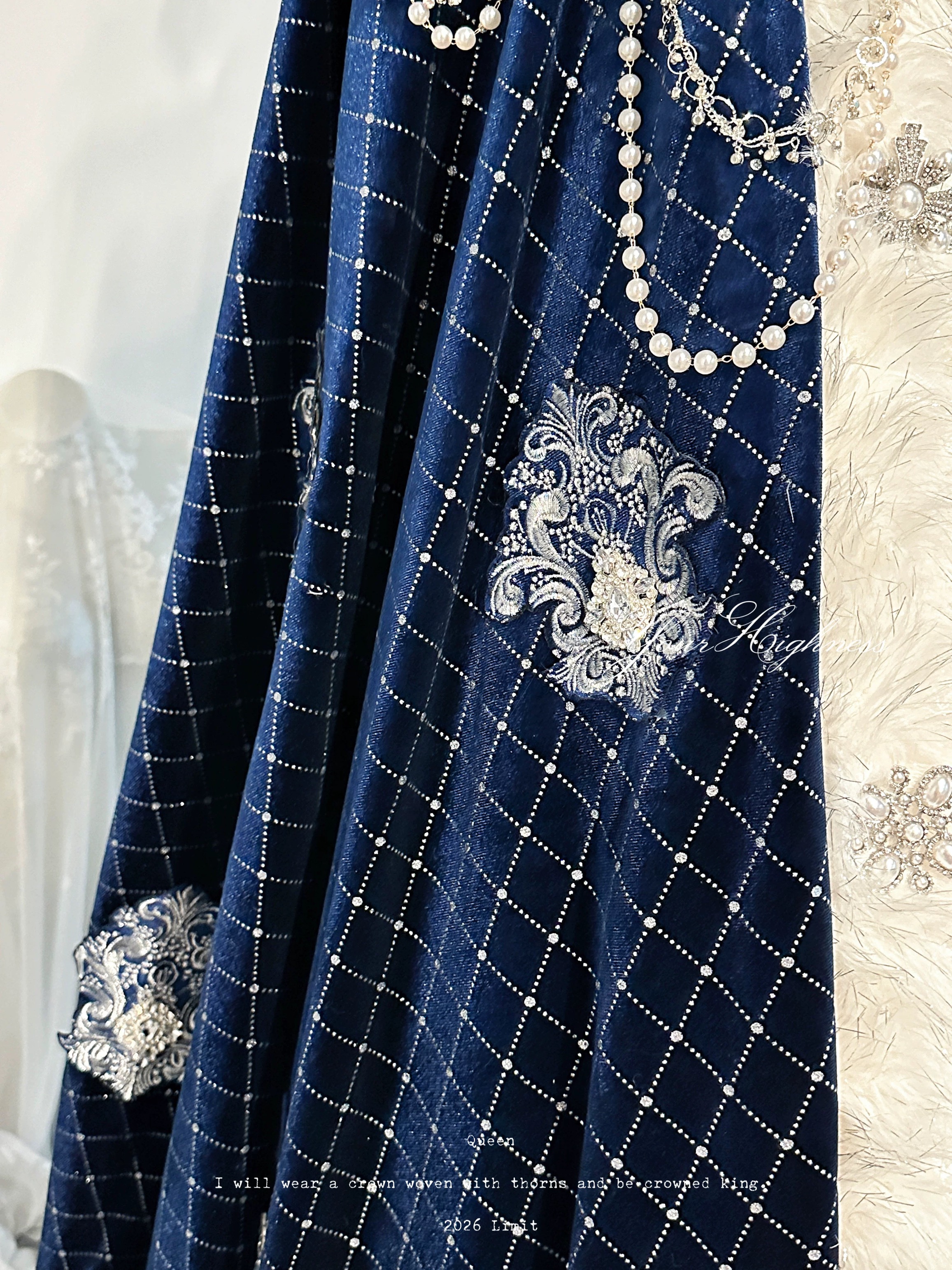 ( Stop Selling ) Queen by Your Highness