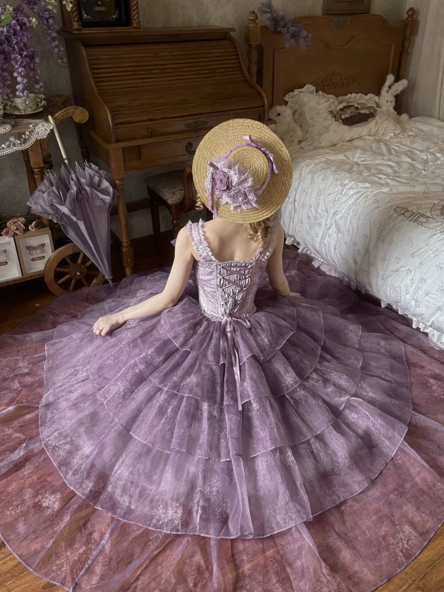 ( Pre Order ) Wisteria waterfall by Chenji Shi
