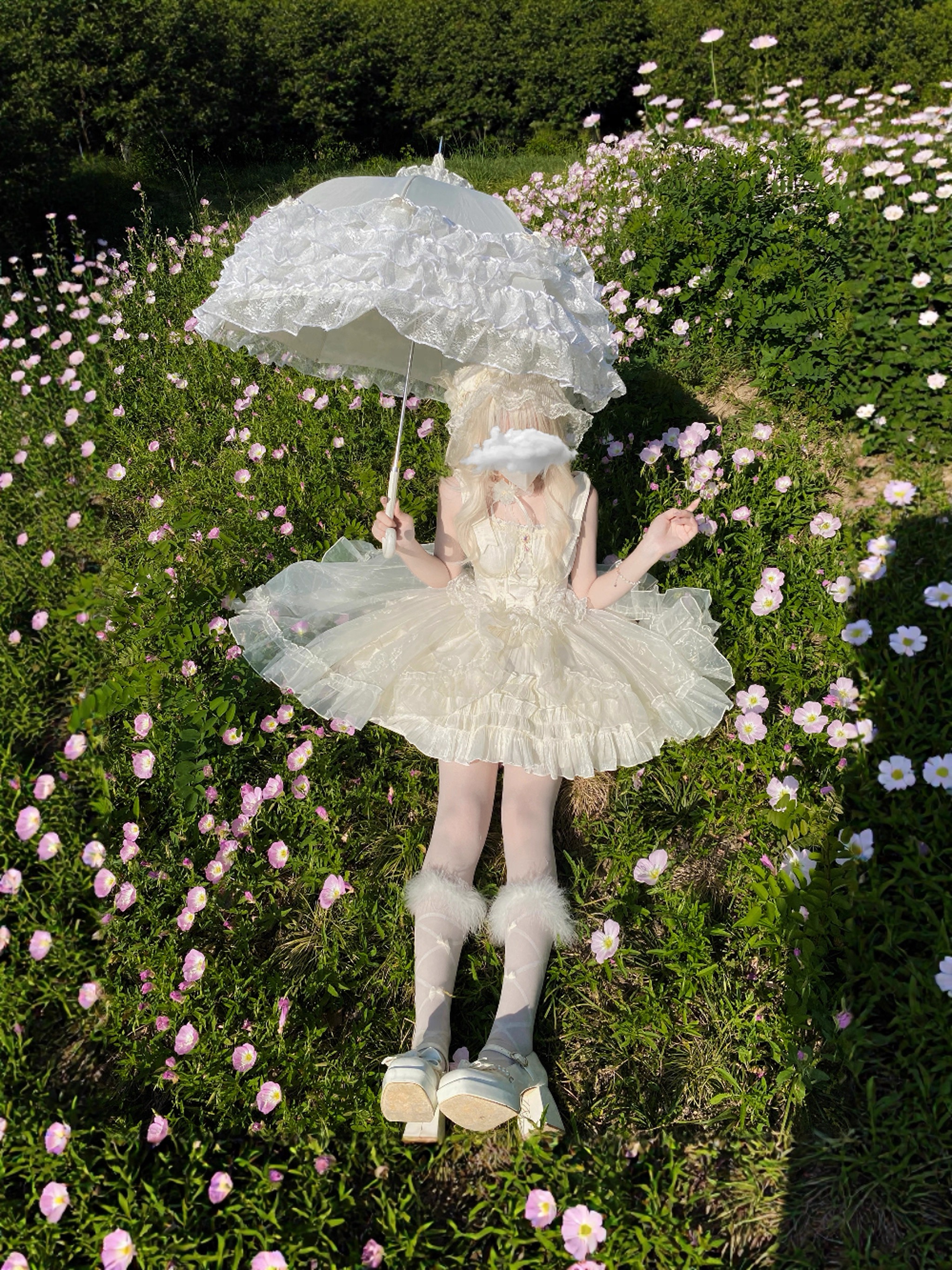 Cream Cake by Yu Sheng