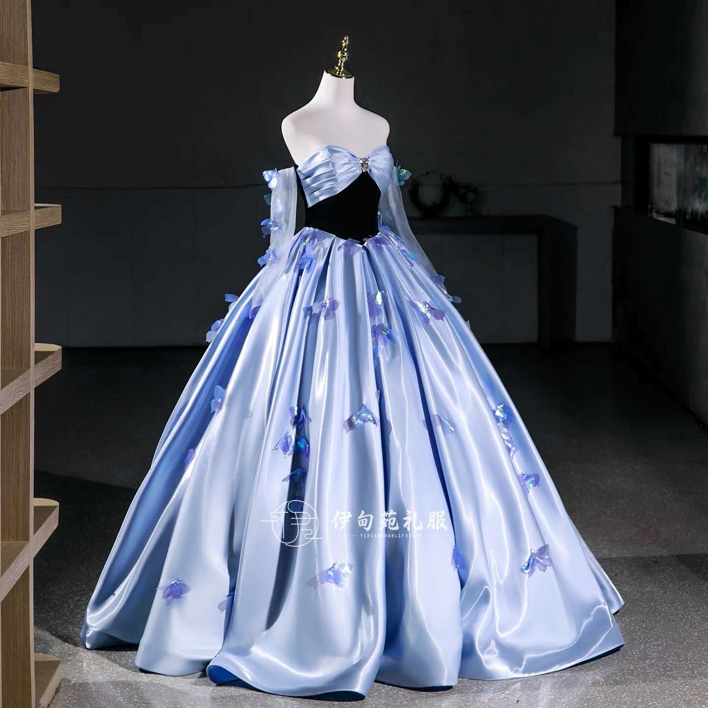 Evening, Prom, Party Dress P945