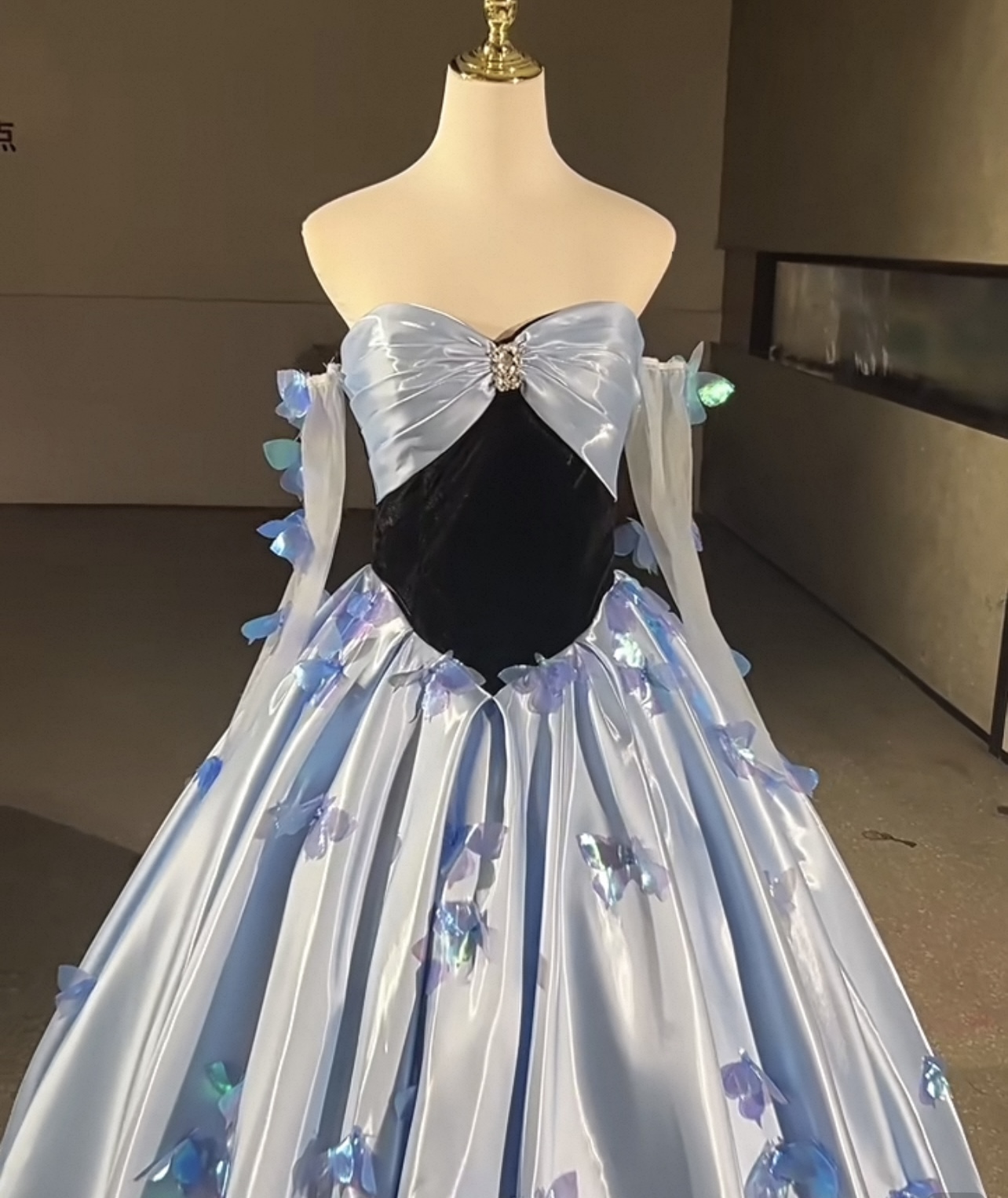 Evening, Prom, Party Dress P945