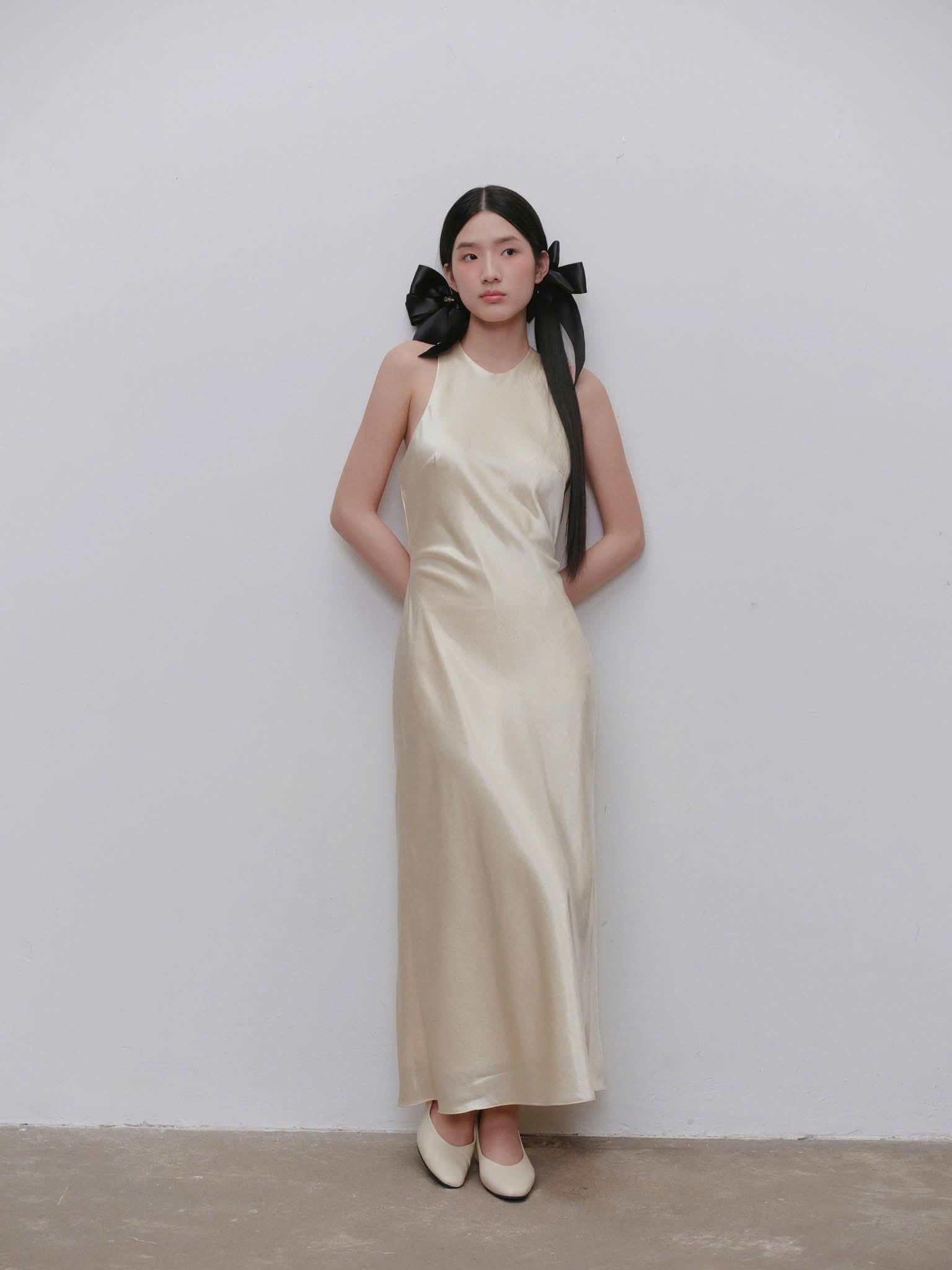 Đầm yếm thương hiệu OLV