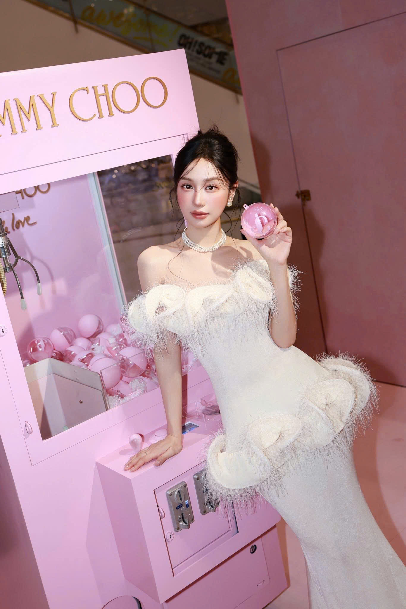 Set áo và chân váy thương hiệu Must Have