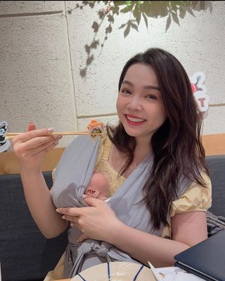 Đầm tay bồng có túi