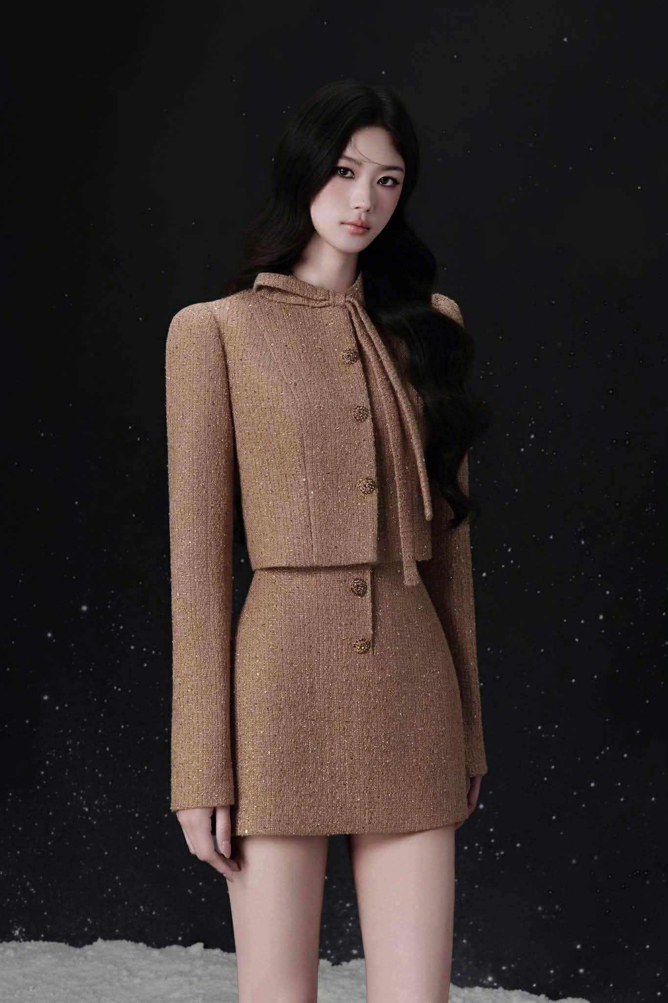 Set Jacket và chân váy thương hiệu Raffine