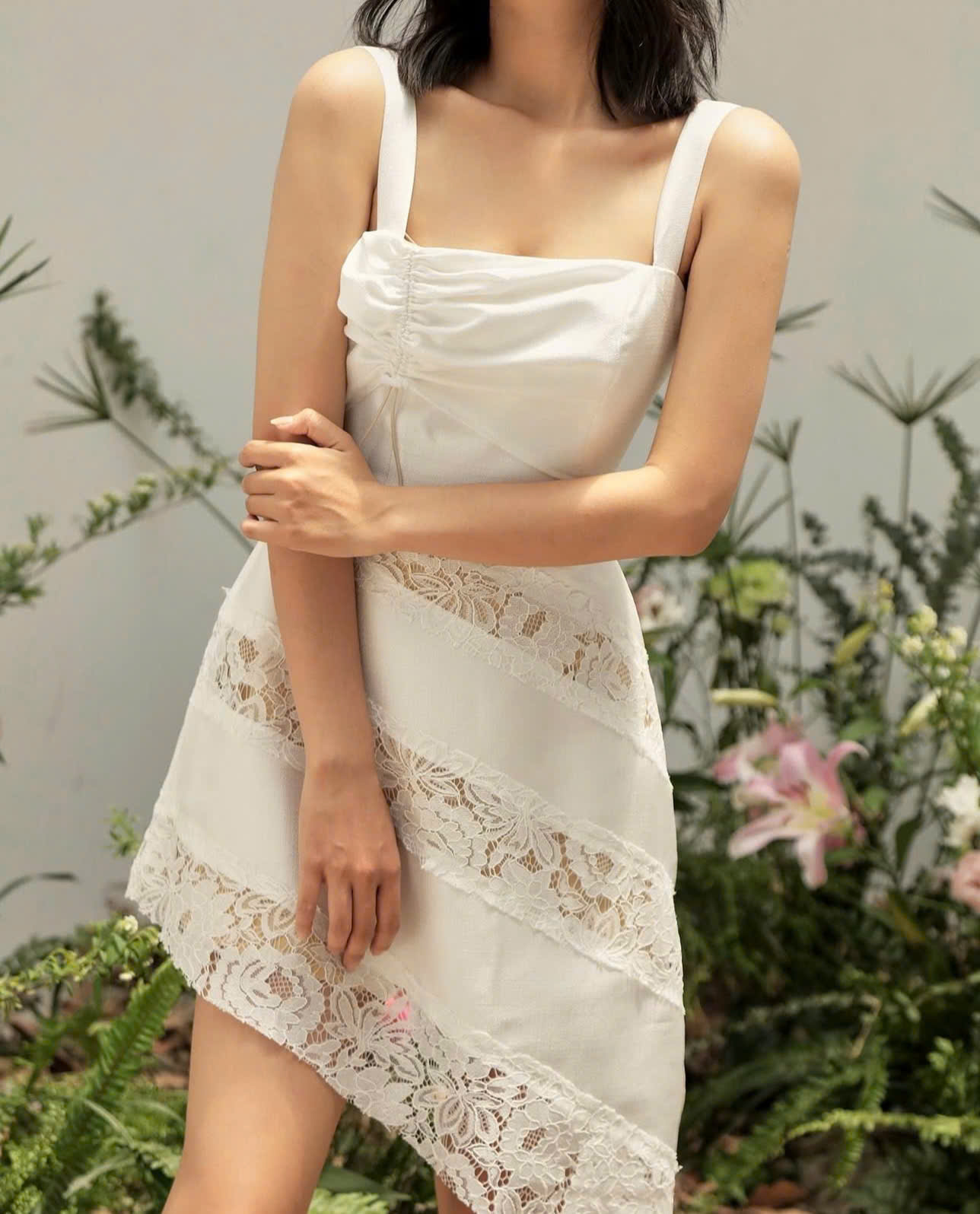 Đầm dây kiểu