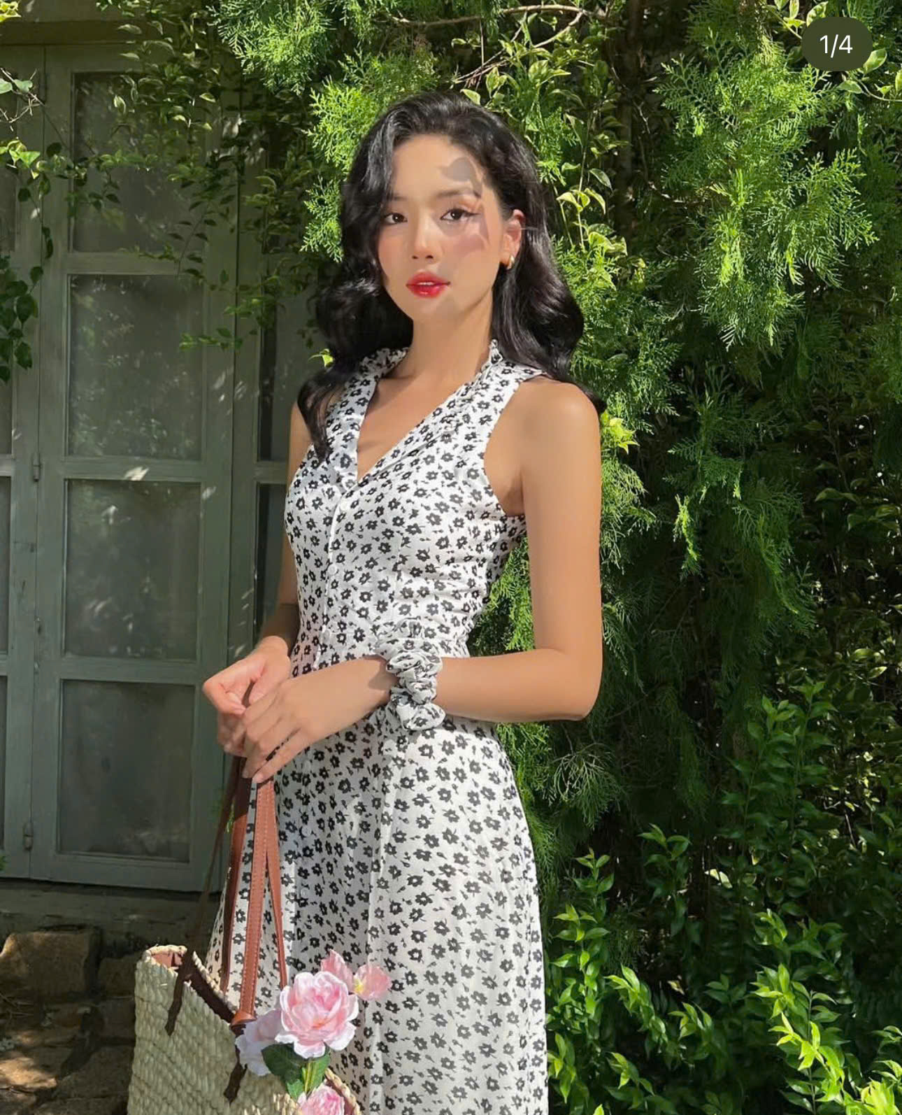 Váy Cổ Yếm Thương Hiệu COLUS