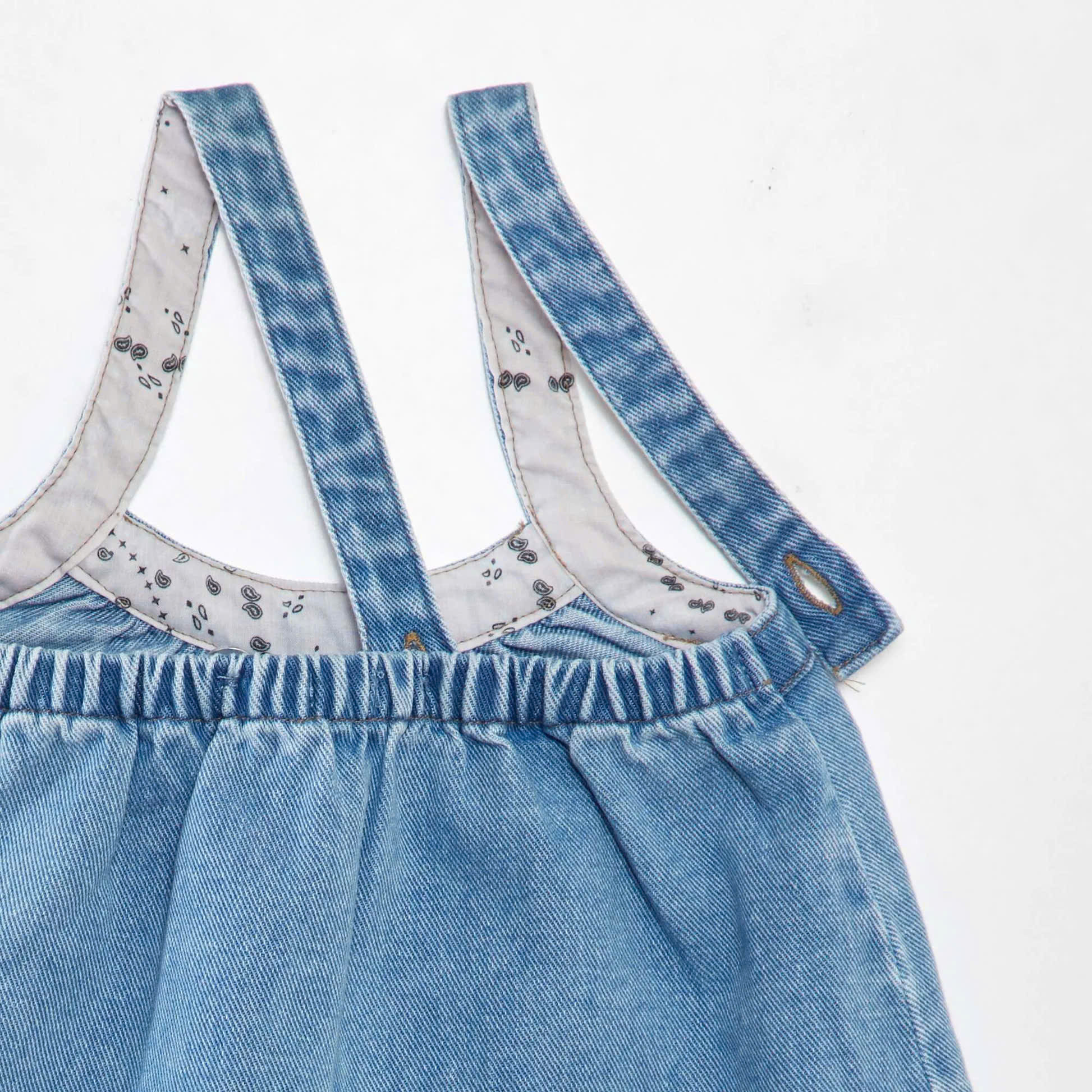 Đầm jeans thương hiệu Kiabi