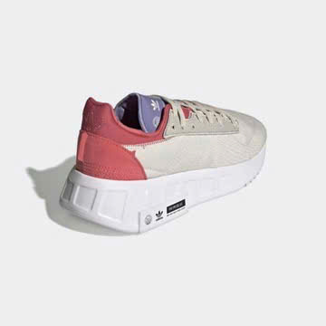 Giày Adidas