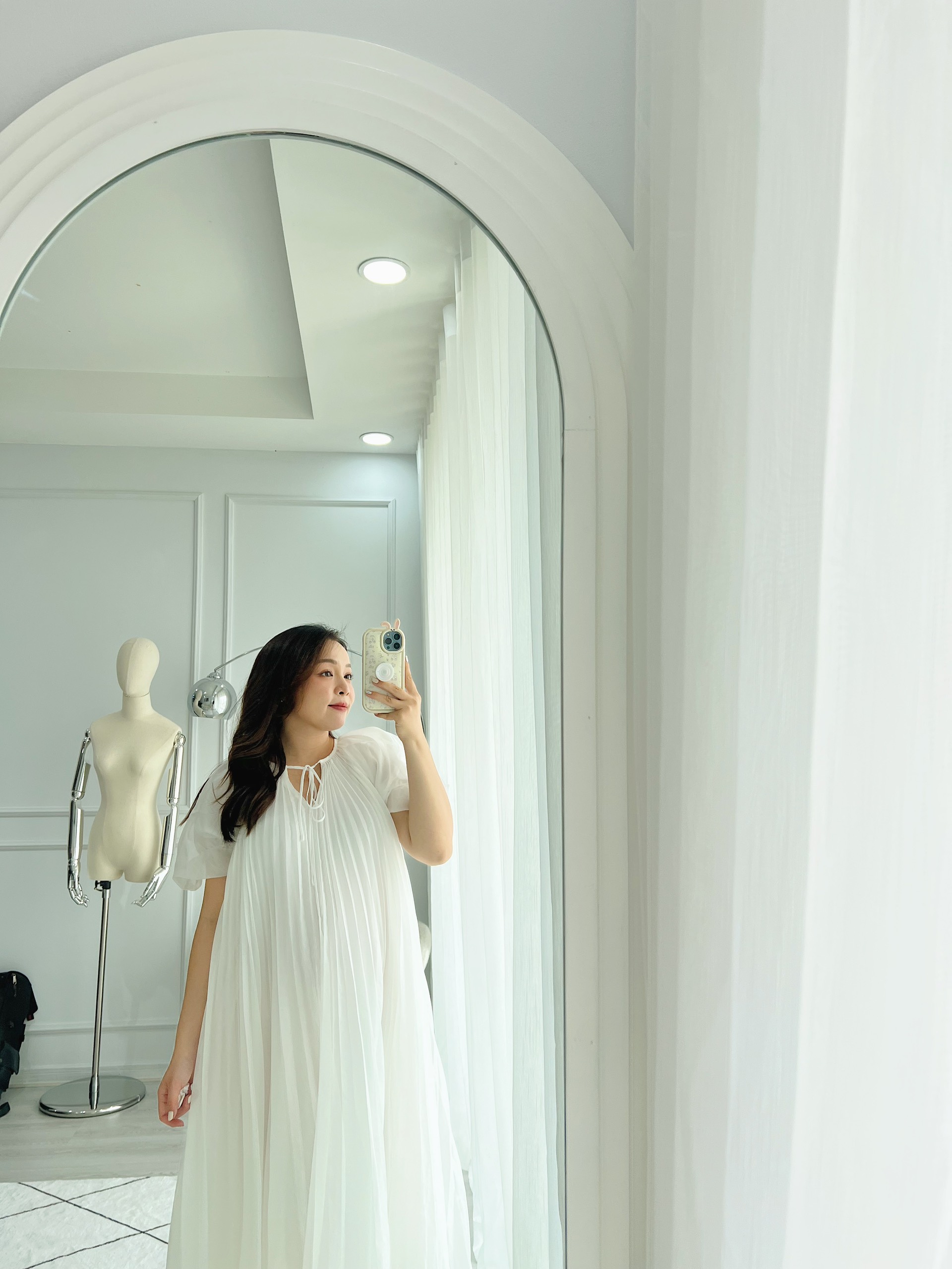 Đầm dài xếp ly tay bồng thương hiệu BACIAMI BLOOM
