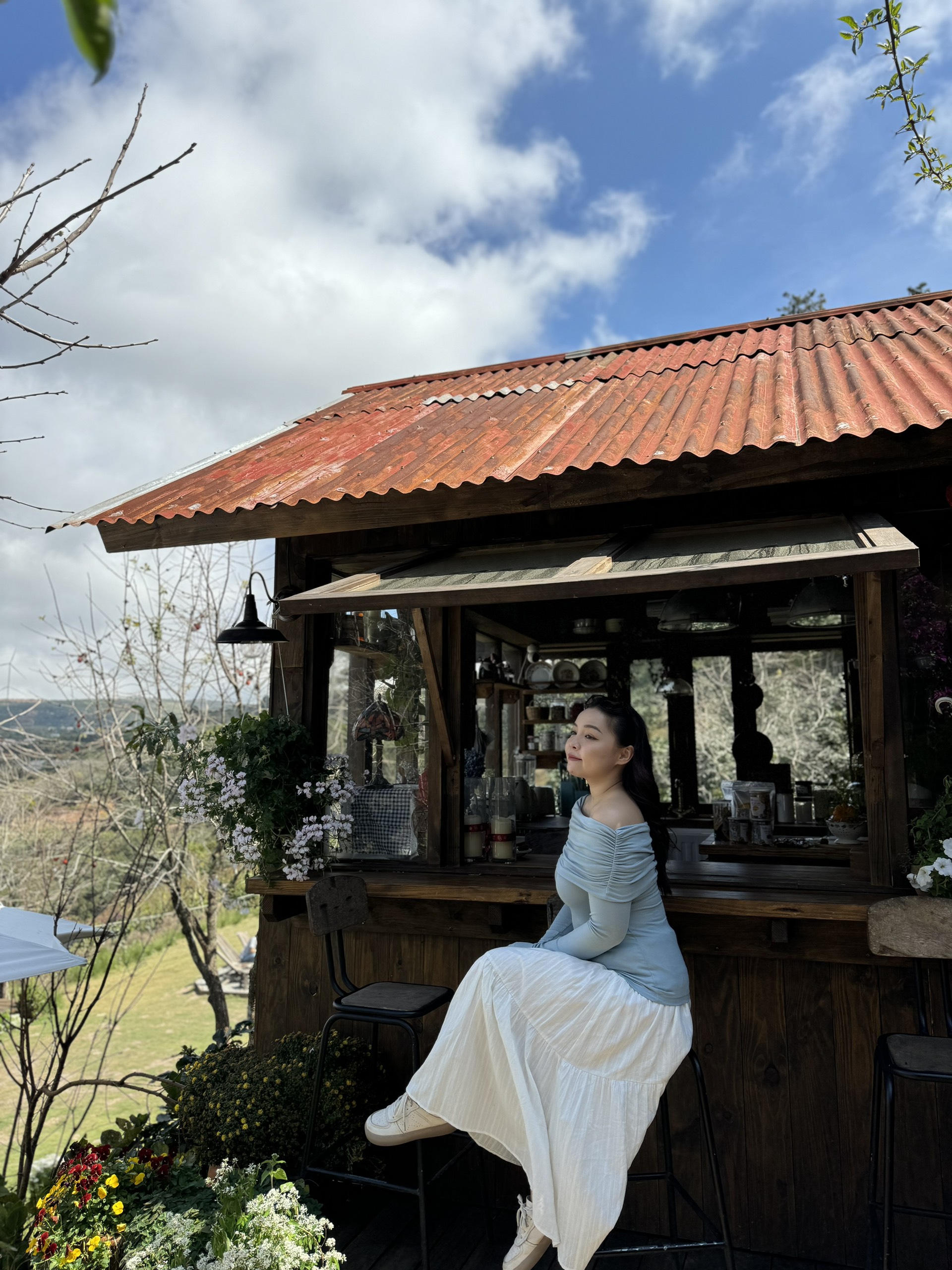 Áo tay dài bẹt vai rút tay