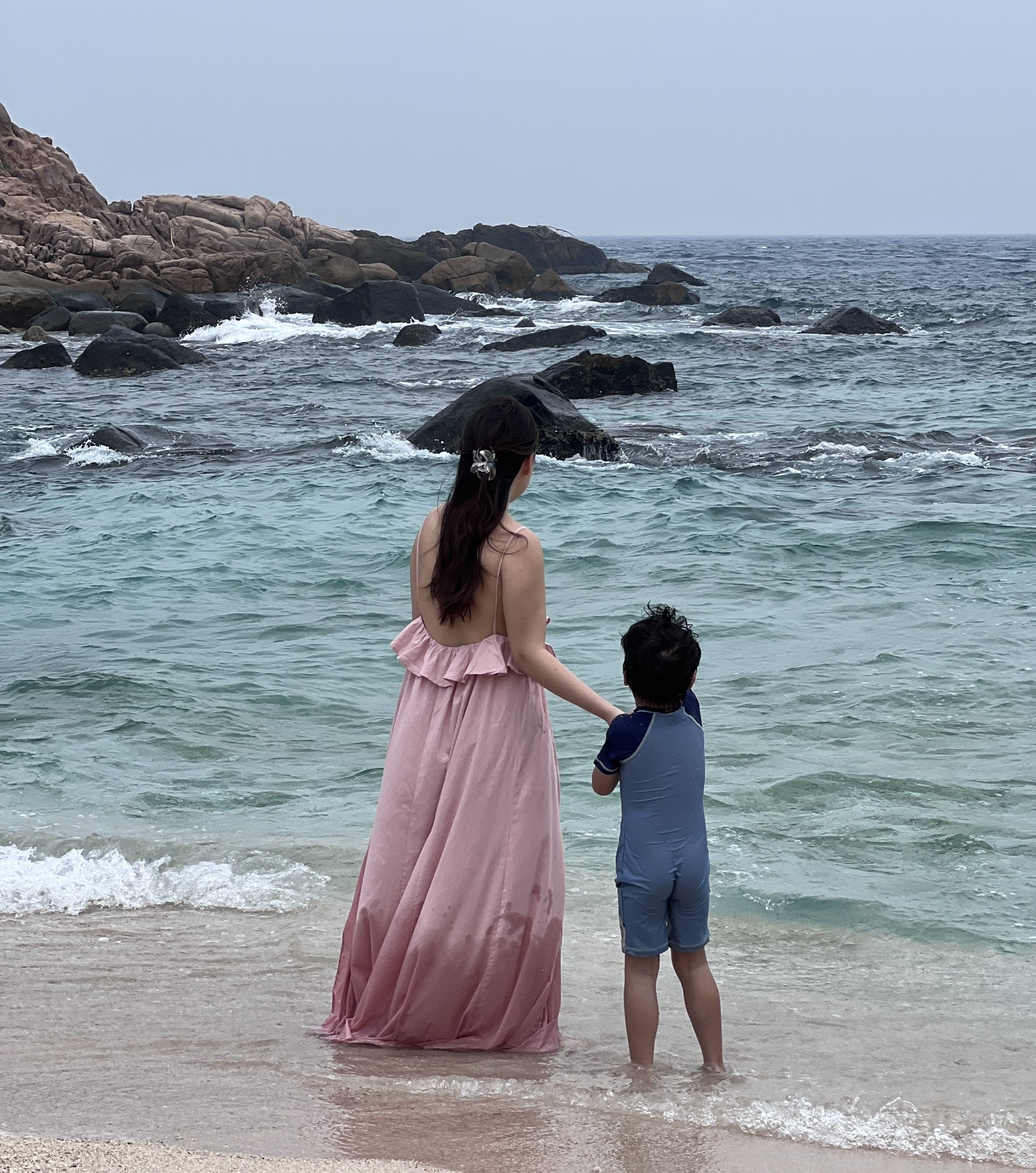 Đầm dài 2 dây thương hiệu CHEN.INSPIRED