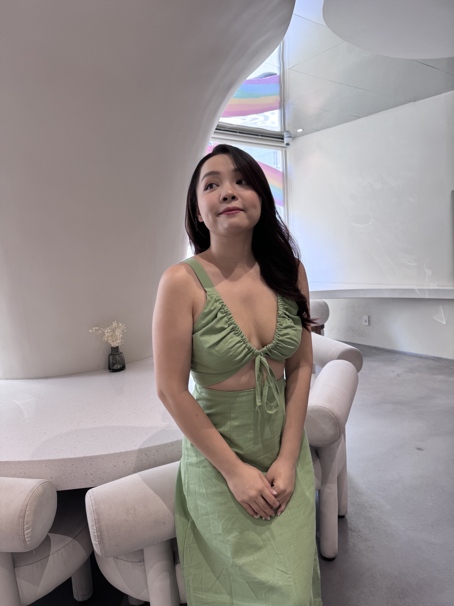 Đầm 2 dây dài có dây rút ngực của thương hiệu AMEGON