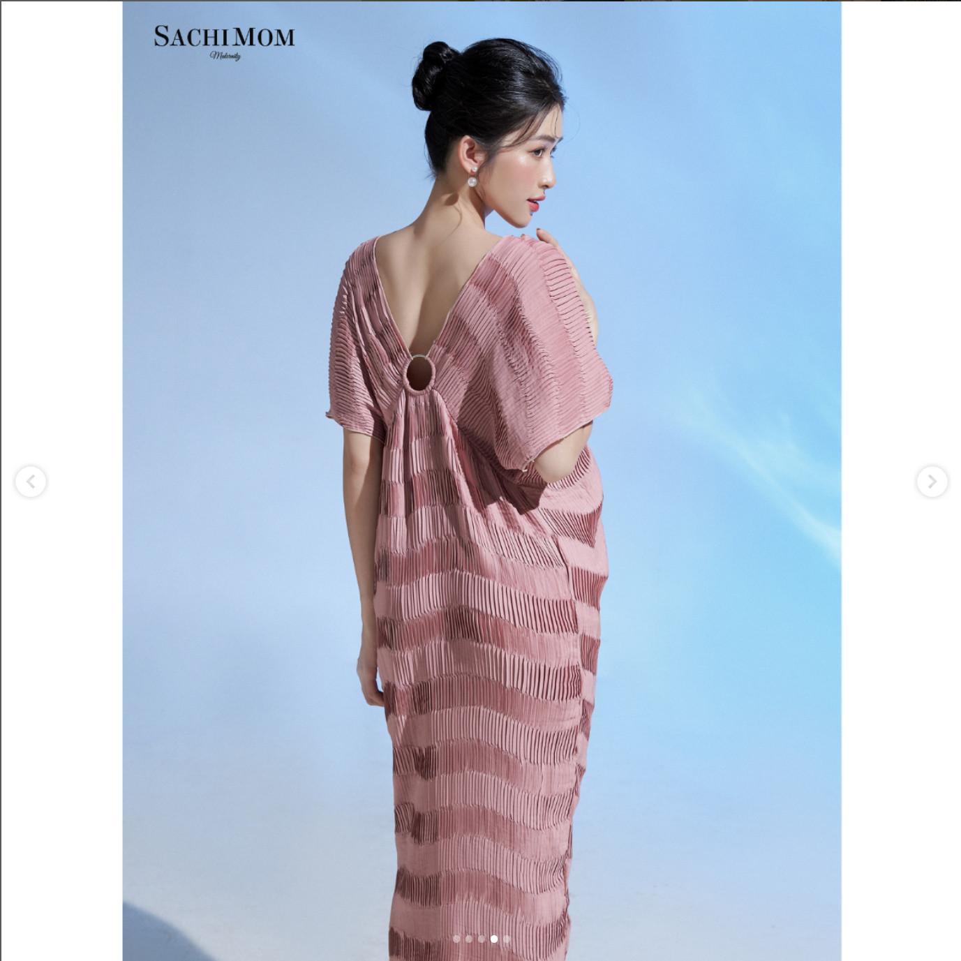 Đầm hồng xếp ly dài thương hiệu Sachimom