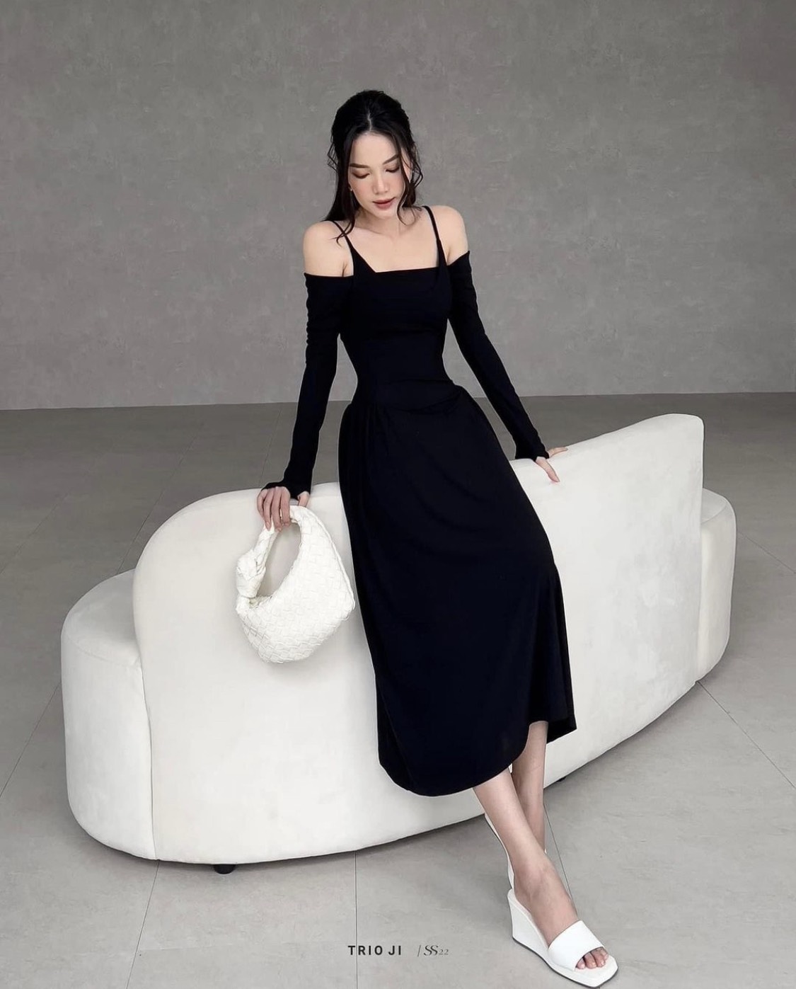 Đầm thương hiệu TRIO JI