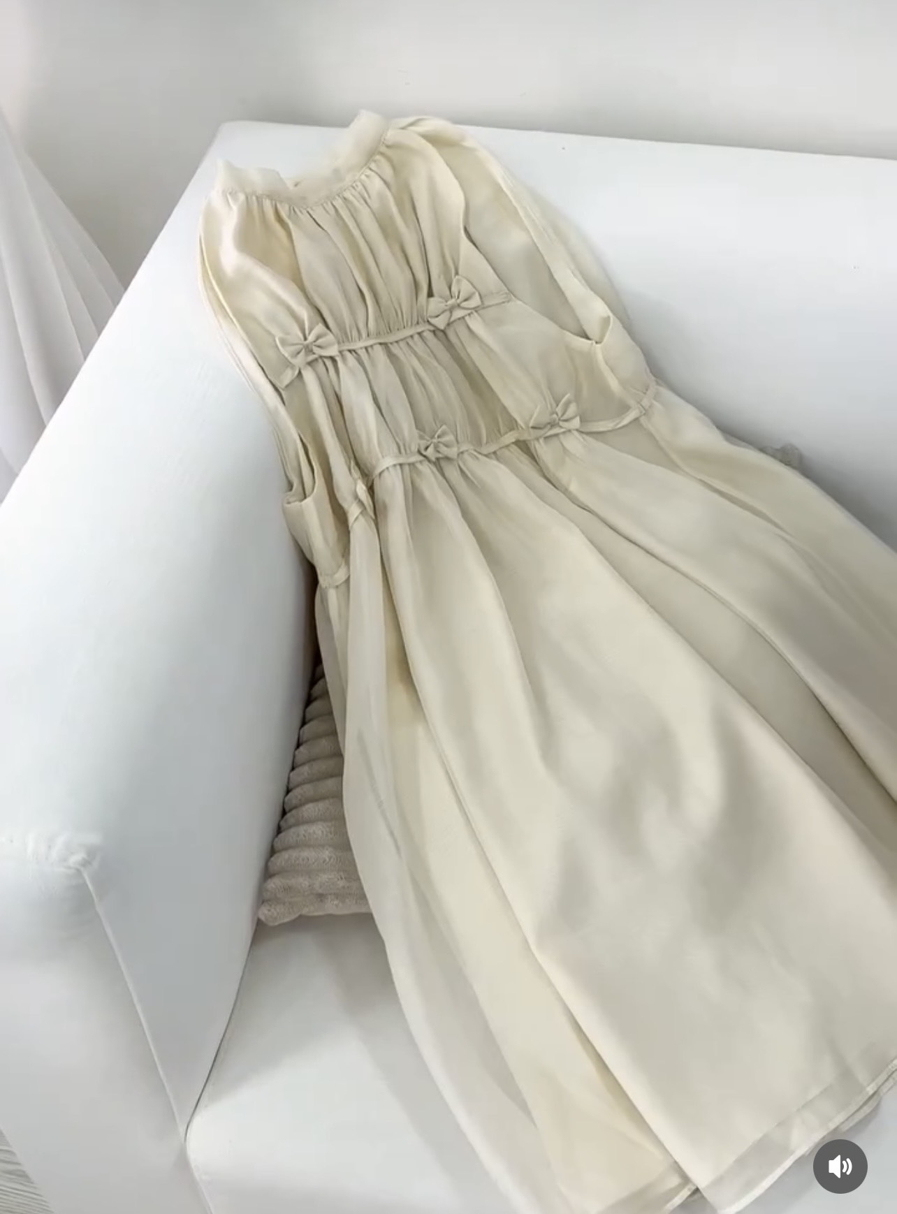 Đầm thương hiệu TUBY CATU