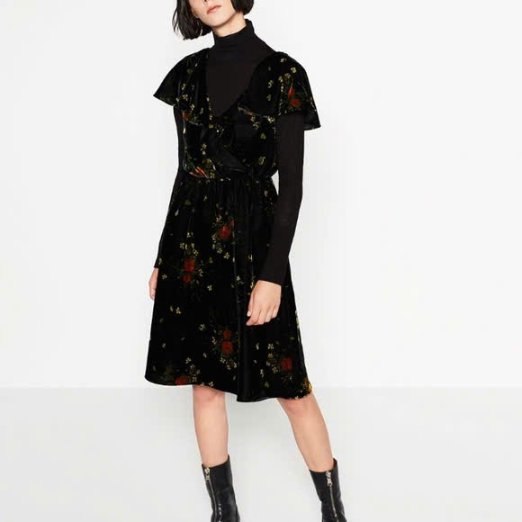 Đầm hoa thương hiệu ZARA