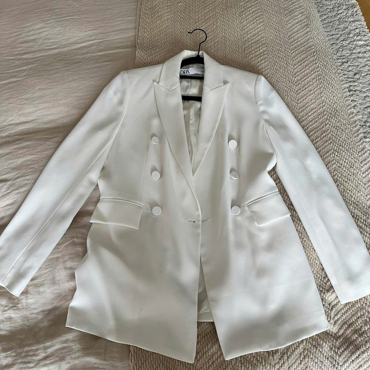 Blazer thương hiệu ZARA