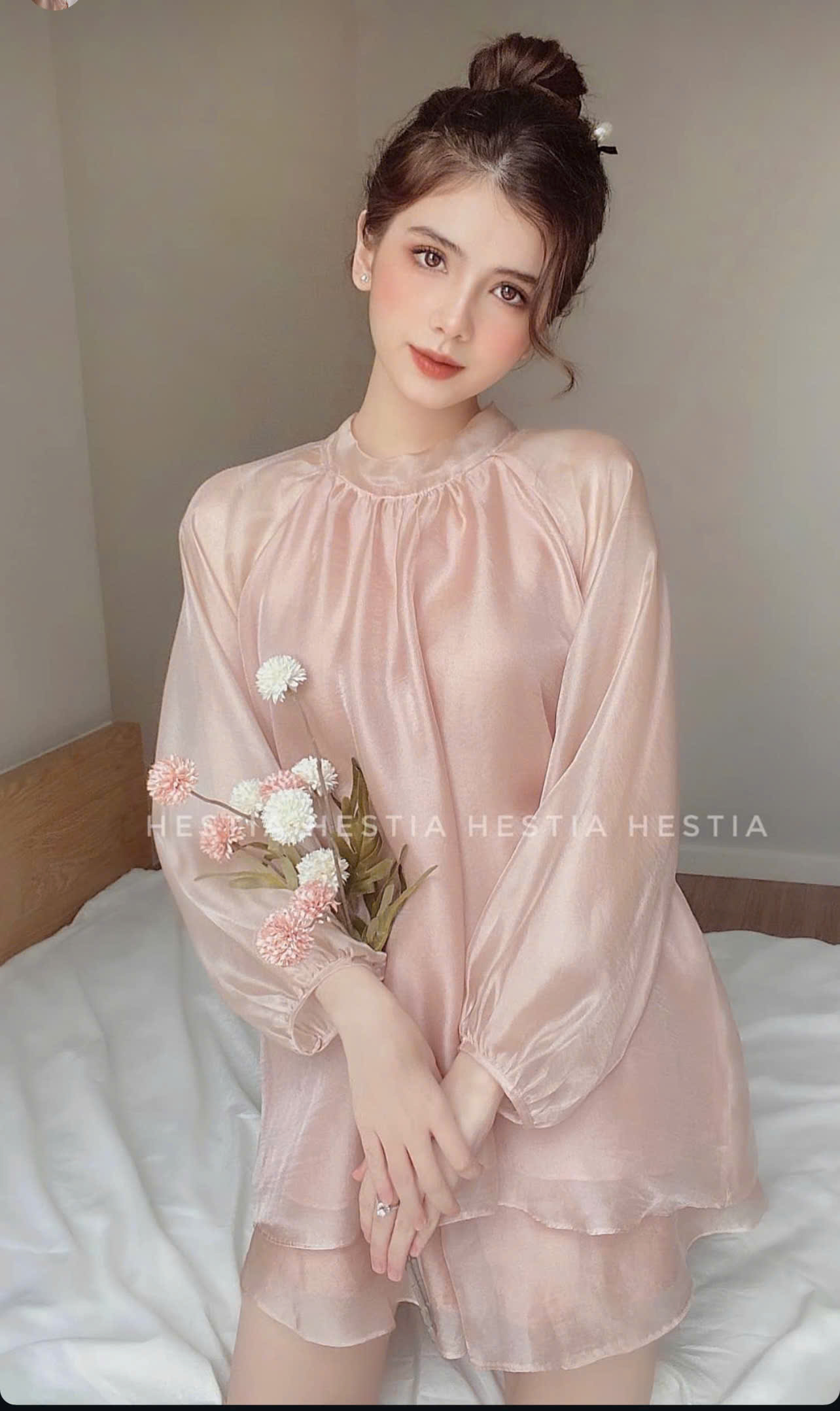 Set áo tơ hồng thương hiệu HESTIA