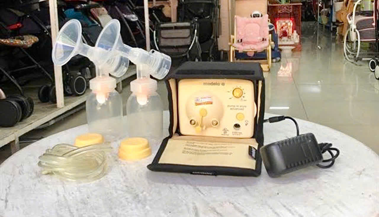 Máy hút sữa medela pump thương hiệu  Medela