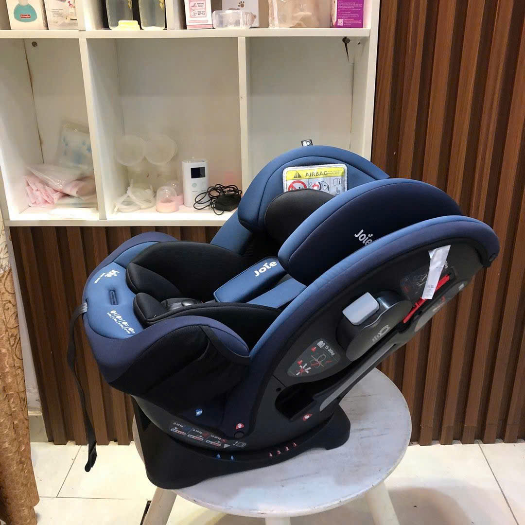 Ghế ngồi ô tô Joie Every Stage
