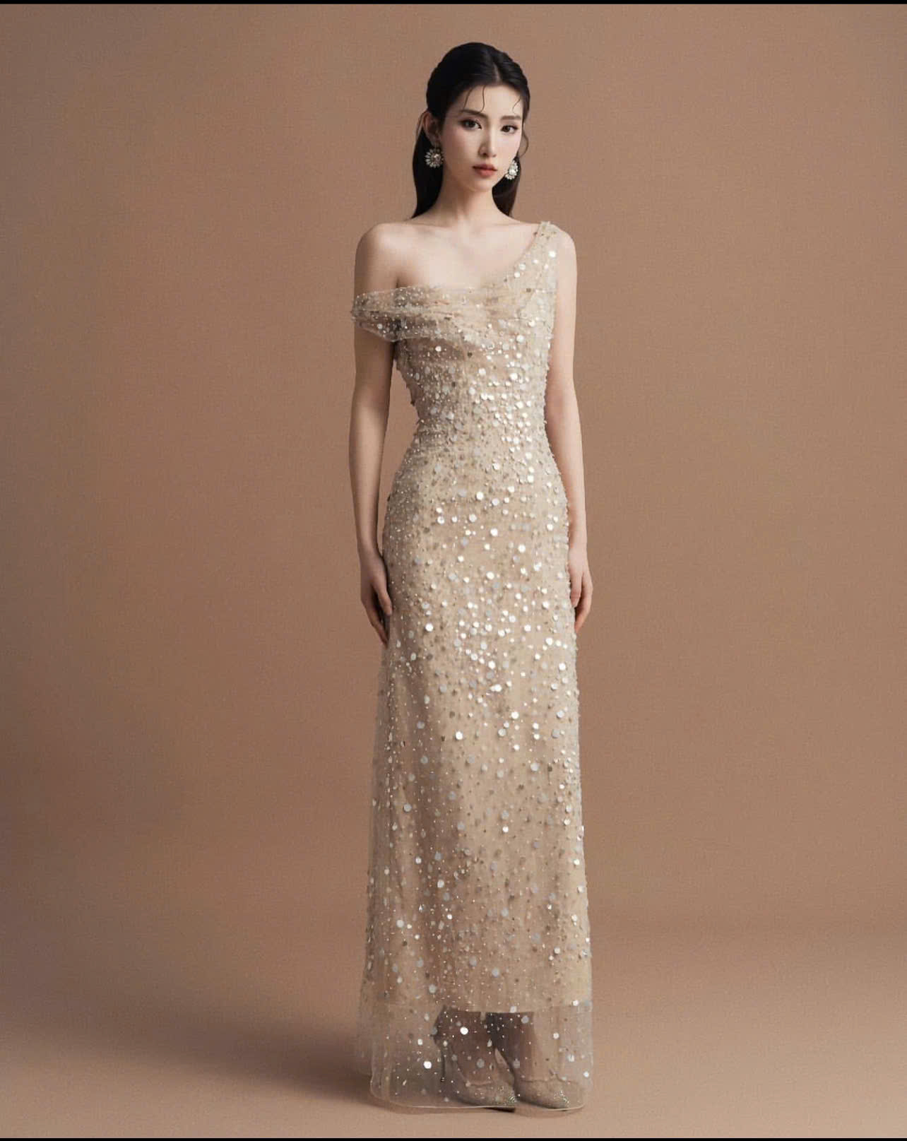 ĐẦM ĐÍNH ĐÁ THƯƠNG HIỆU LINH BÙI