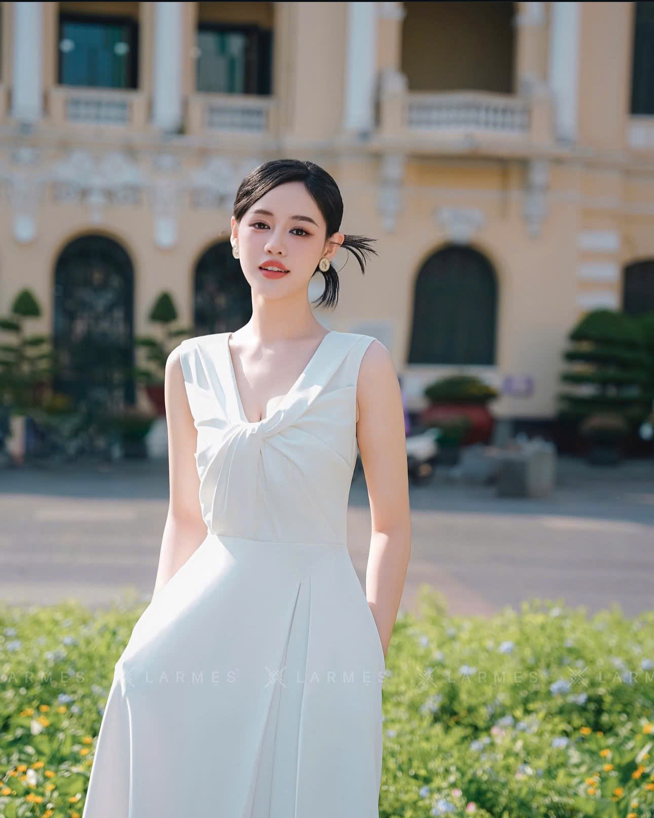 Đầm thương hiệu LARMES