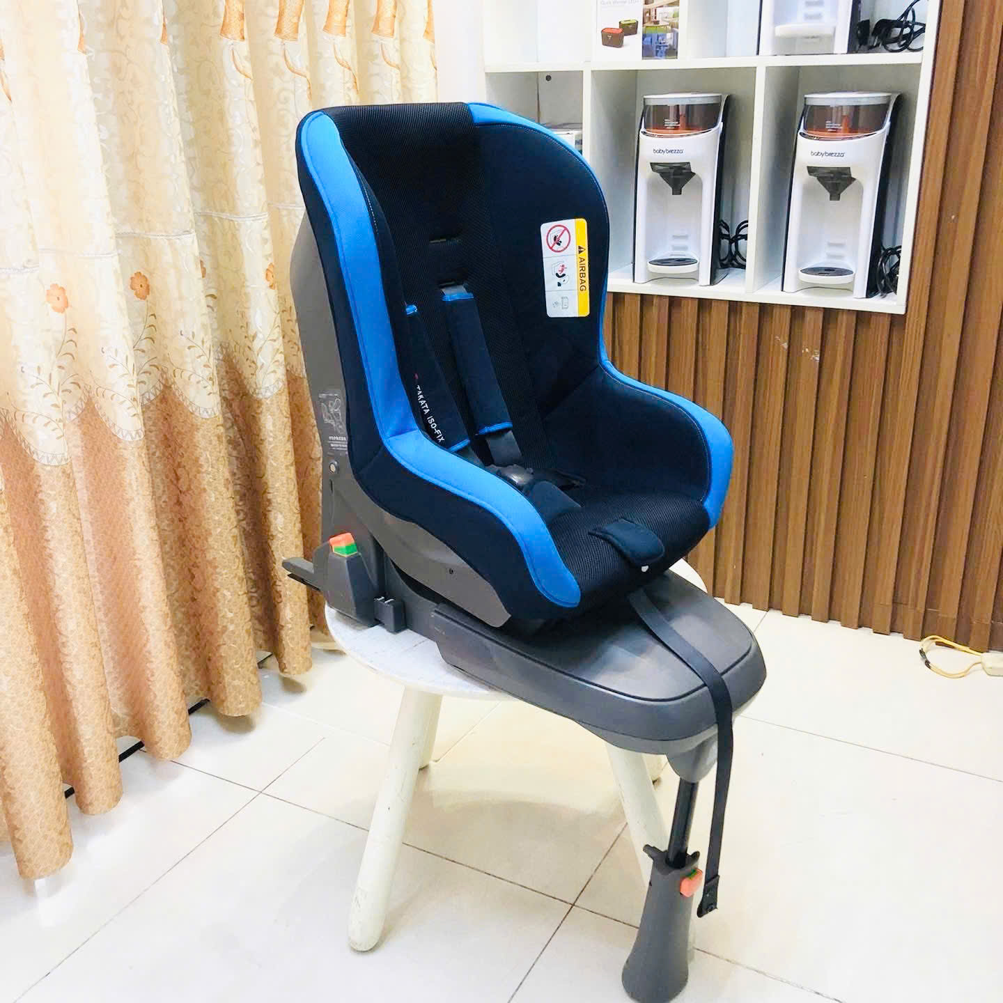 Ghế ô tô Takara(0-18kg) vừa có isofix vừa chân chống chống lật Cho bé sơ sinh đến 4 tuổi