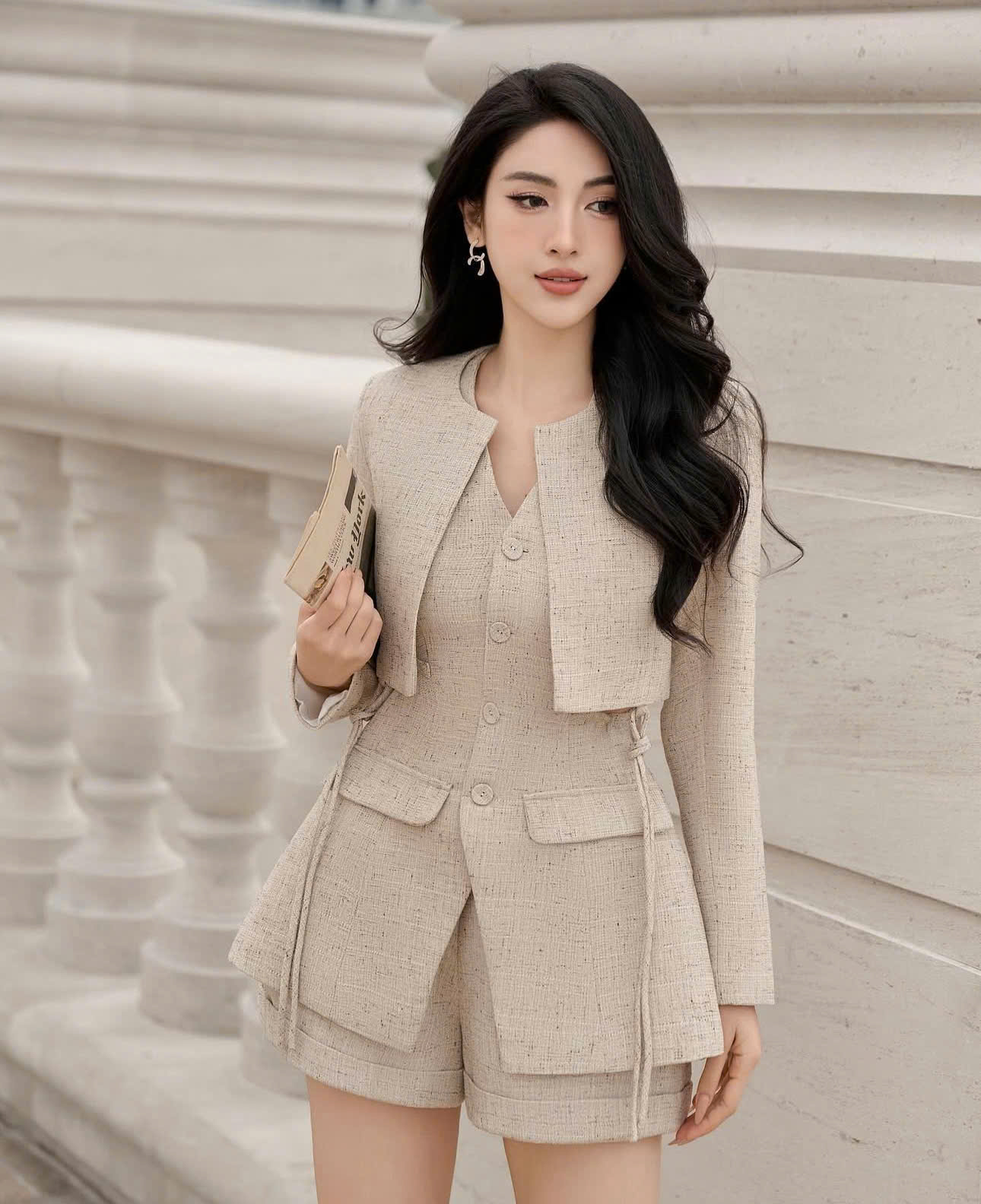 Áo Blazer Lửng Thương Hiệu LAGOM