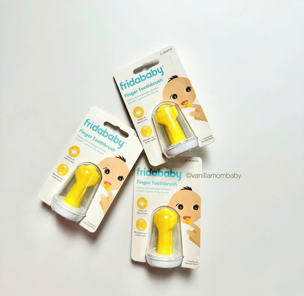Bàn chải silicone xỏ ngón Frida Baby